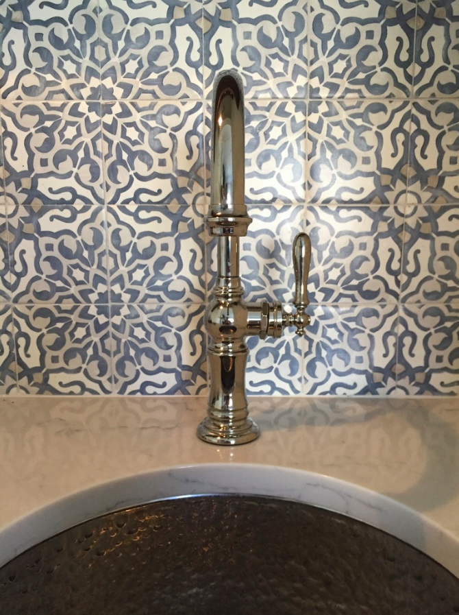 Denver Wet Bar Detail