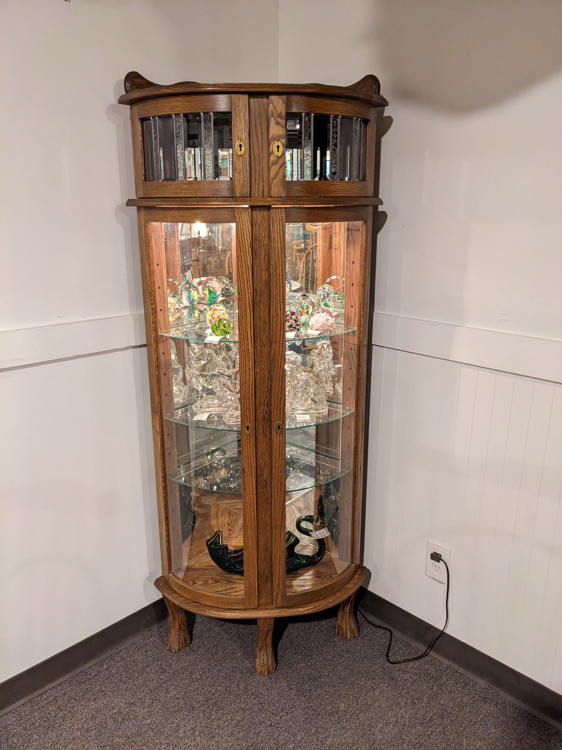 Amish Bonnet Top Lighted Curio Cabinet