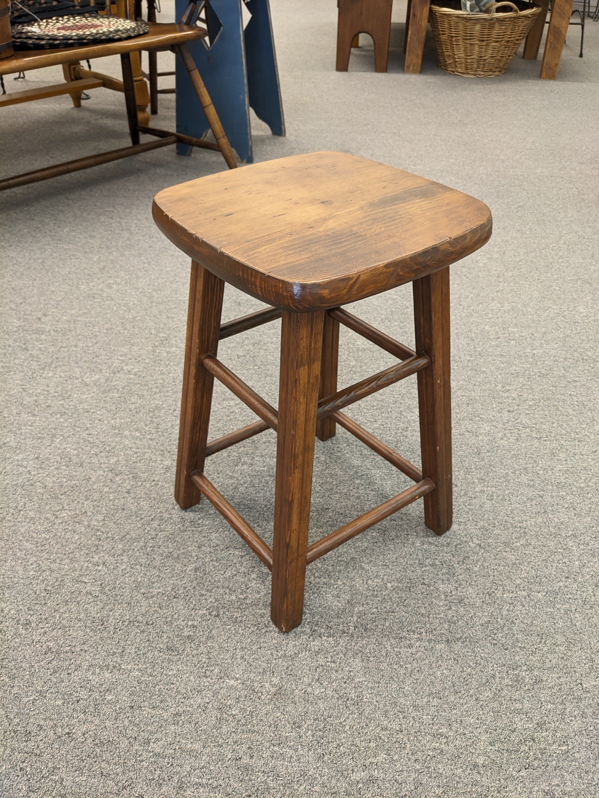 Vtg 19" Farmhouse Stool