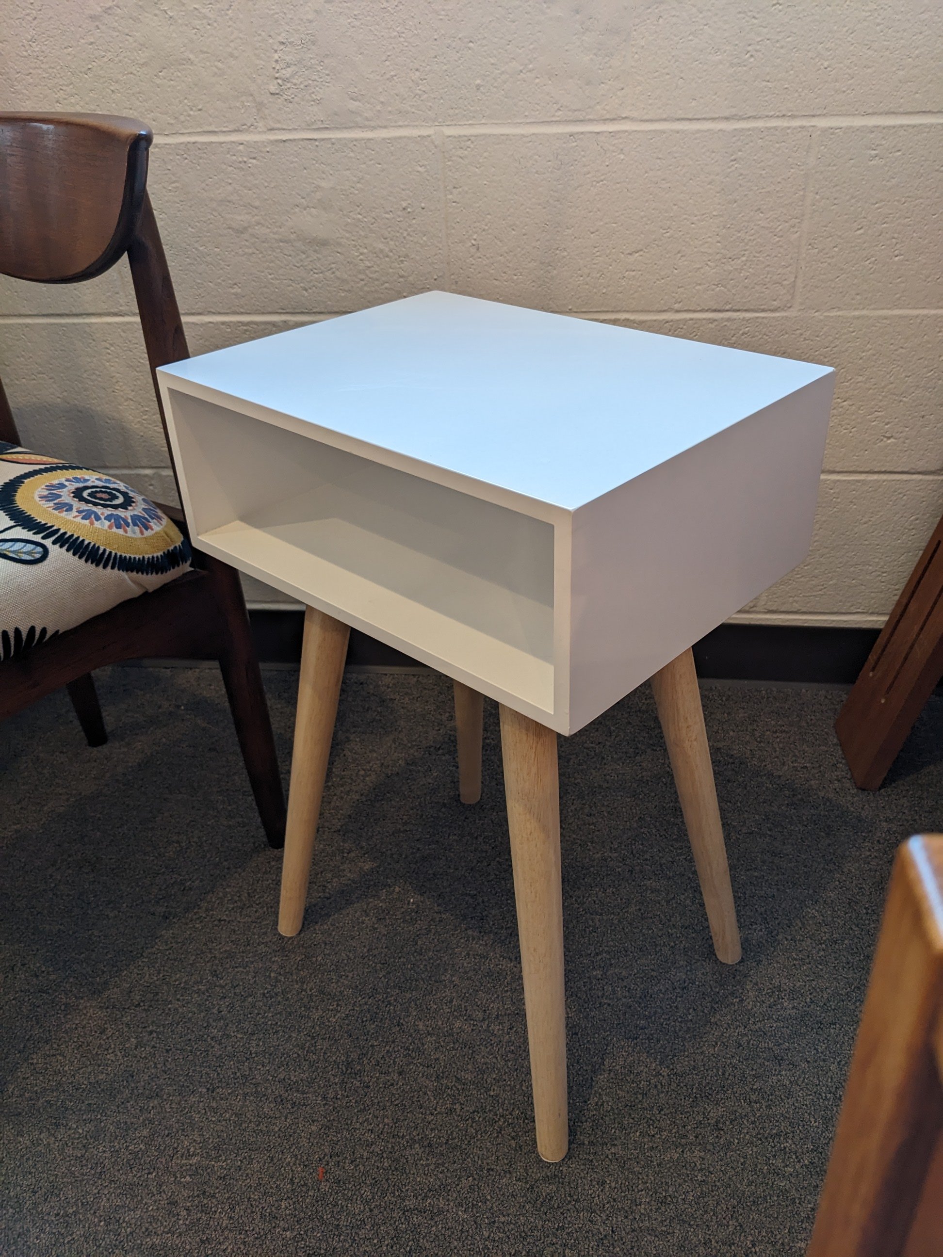 White Lacquer Nightstand
