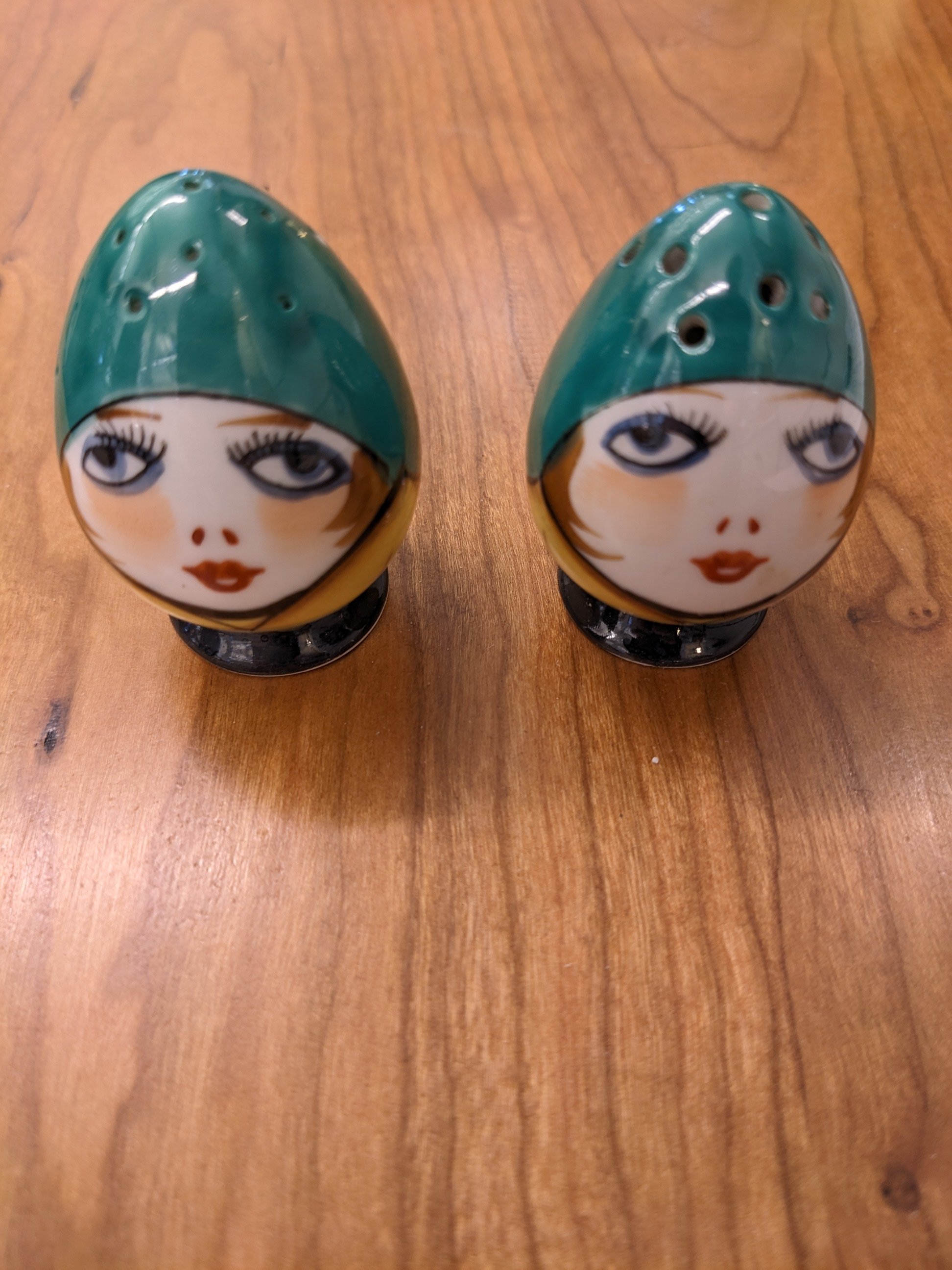 Noritake Flapper Salt &amp; Pepper