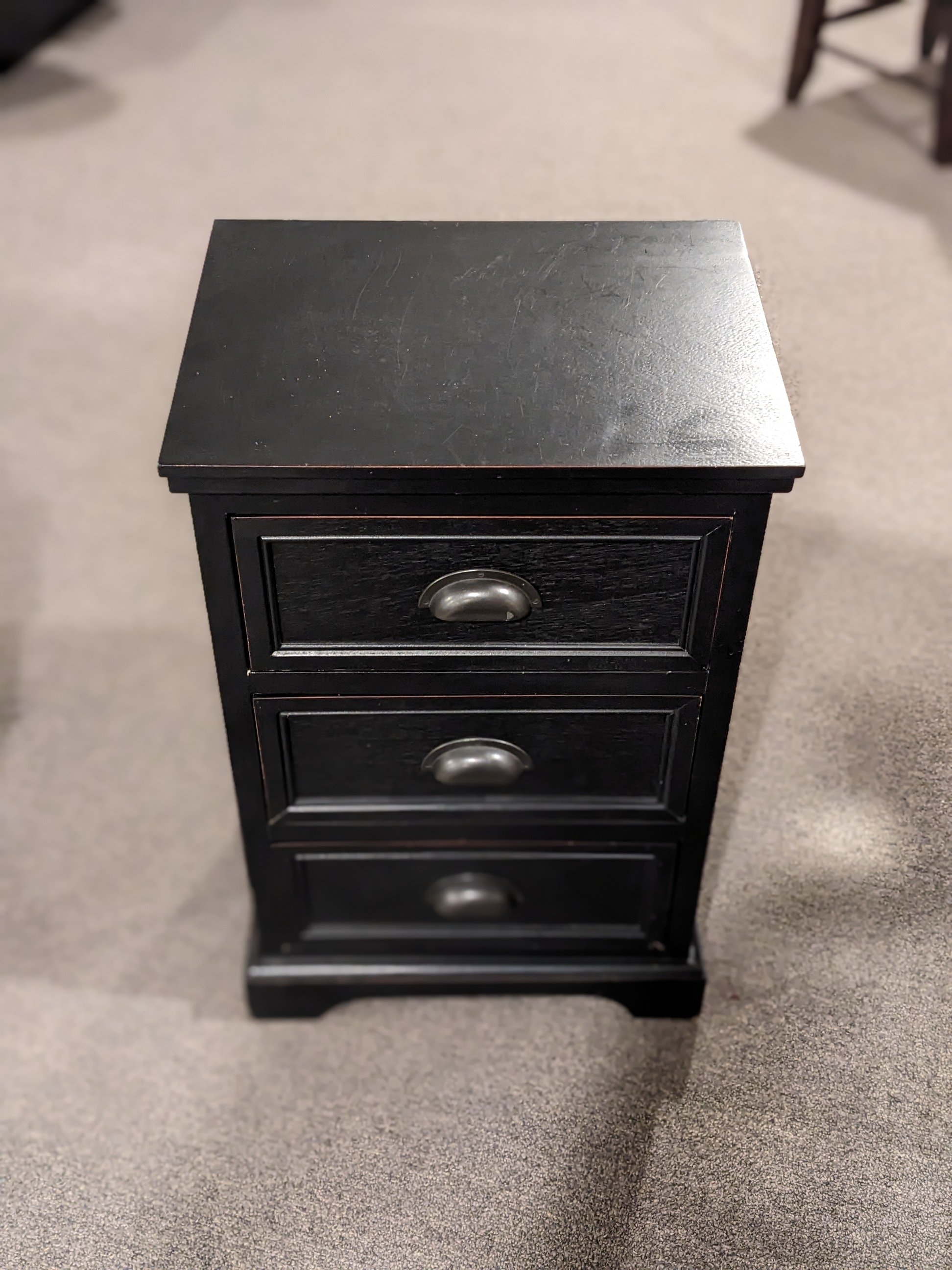 Farmhouse-Style Table/Nightstand