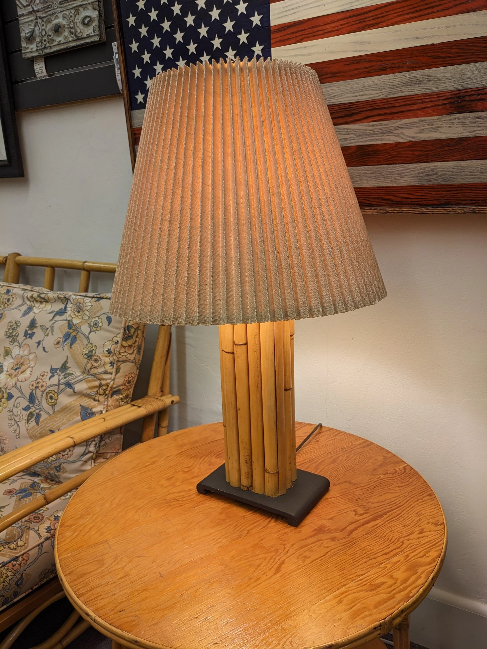 Vintage Rattan Table Lamp