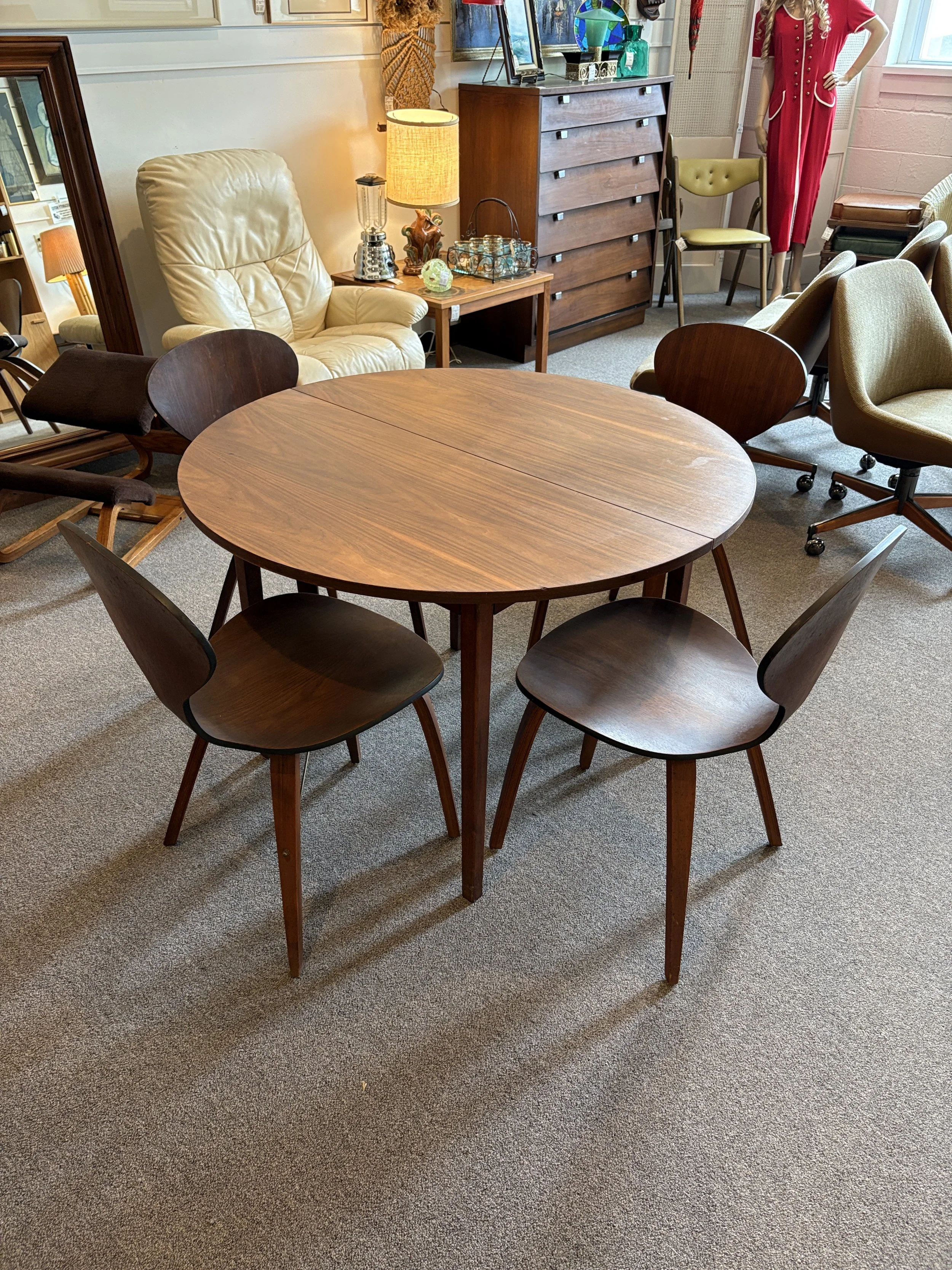 5 Piece Norman Cherner Dining Set (+ 2 leaves)