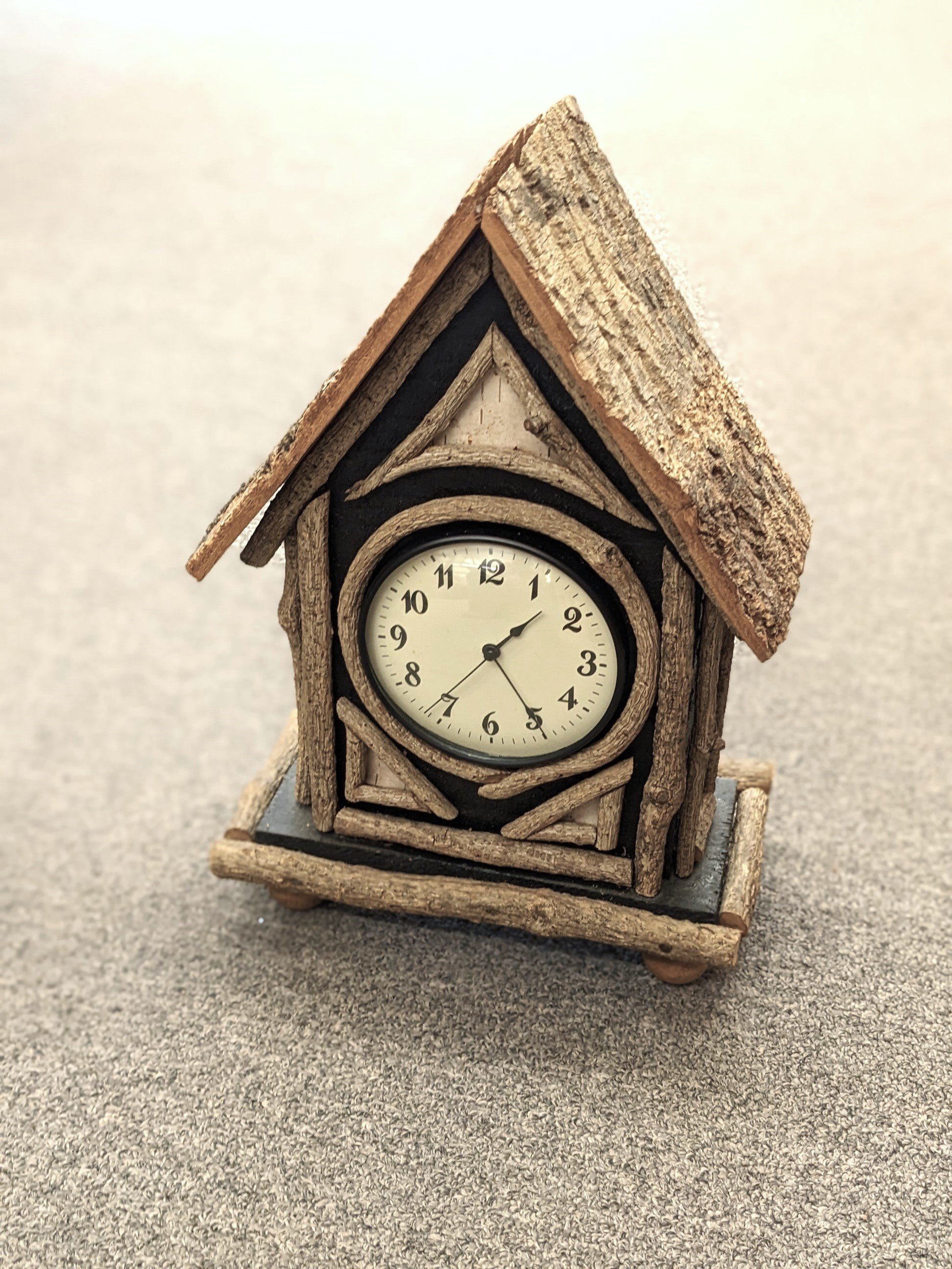 Rustic Log Cabin/Lodge Mantel Clock