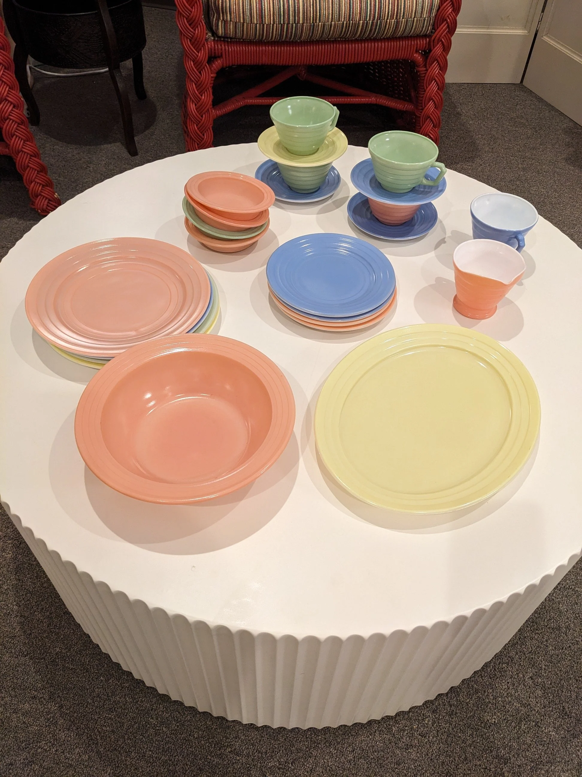 Hazel Atlas Moderntone Pastel Table for Four