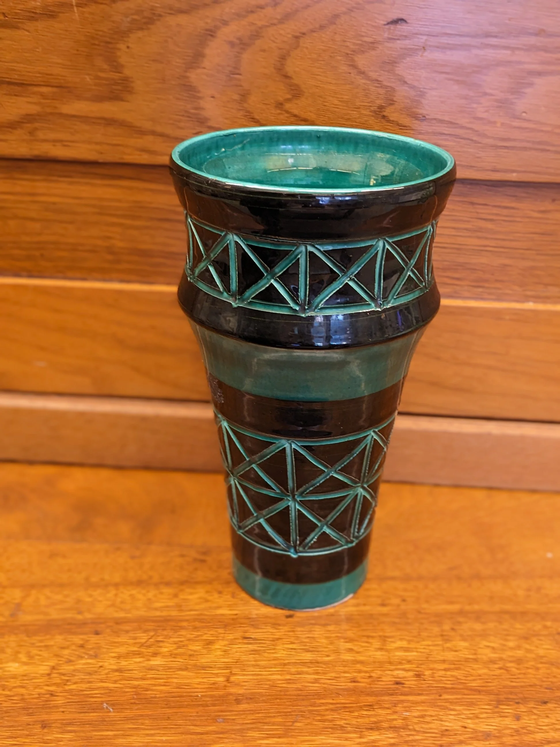 Alvino Bagni Italian "Vimax" Vase