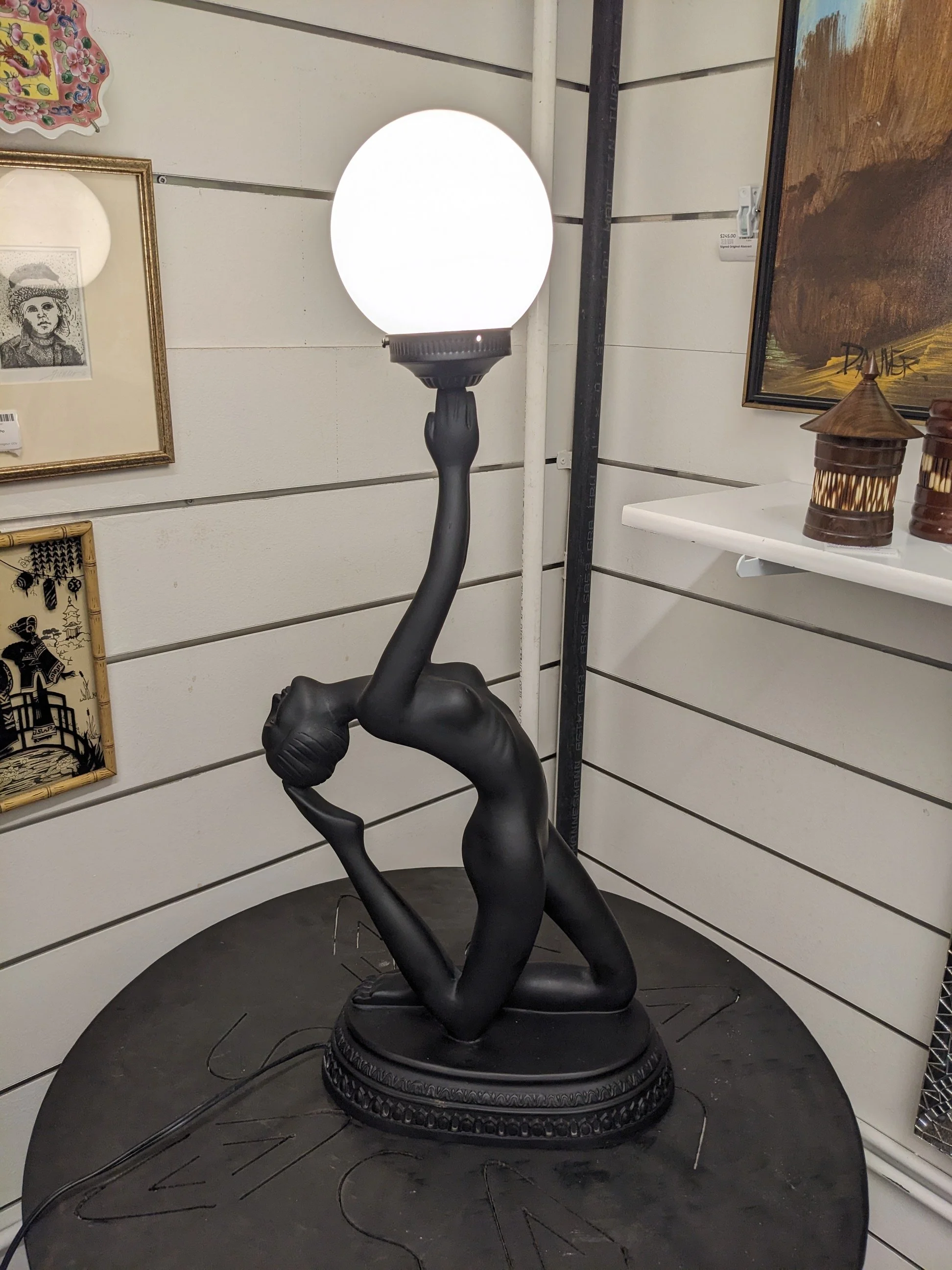 Art Deco Style Nude Woman Table Lamp