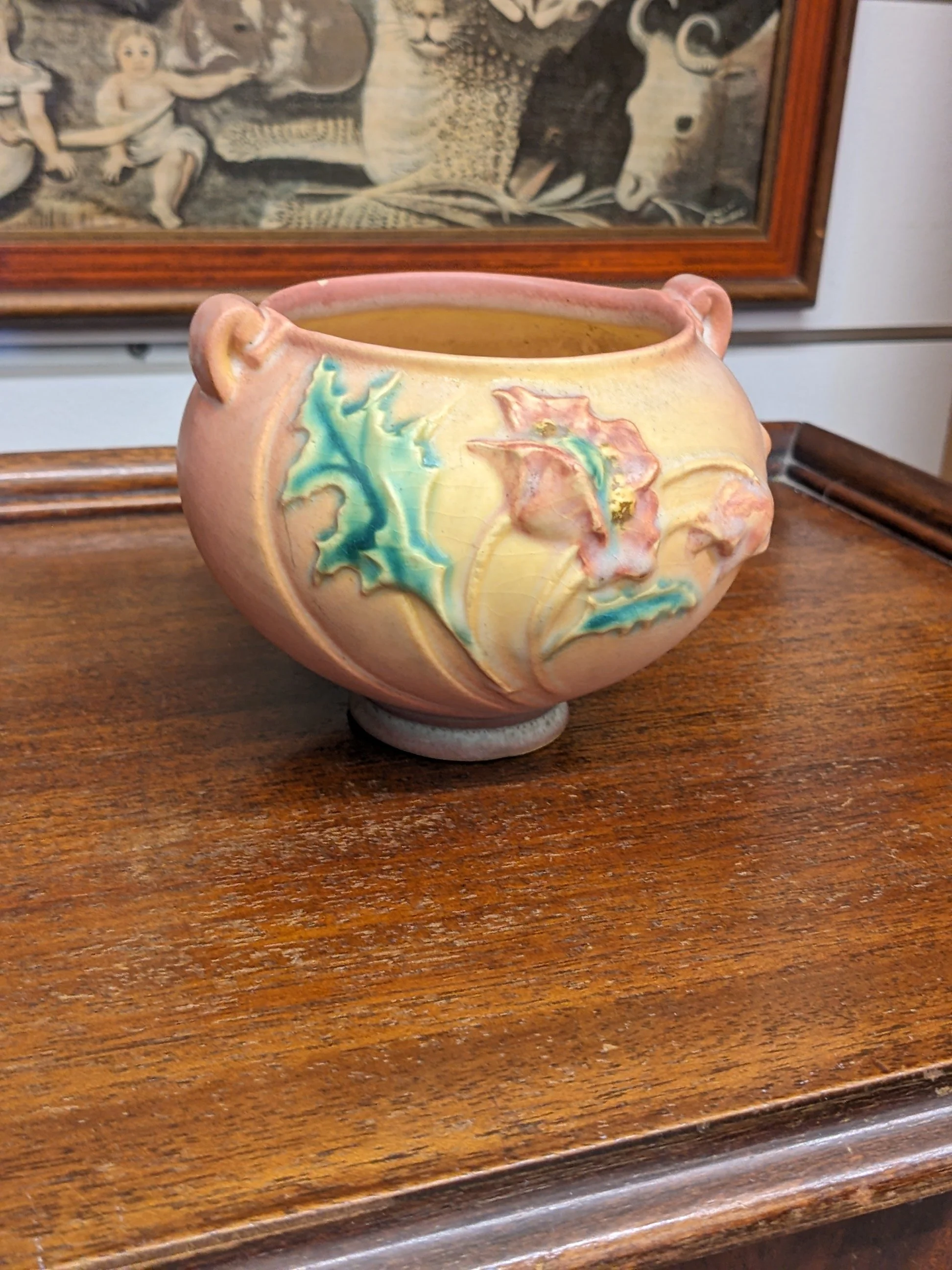 Roseville Pink Poppy Jardinière