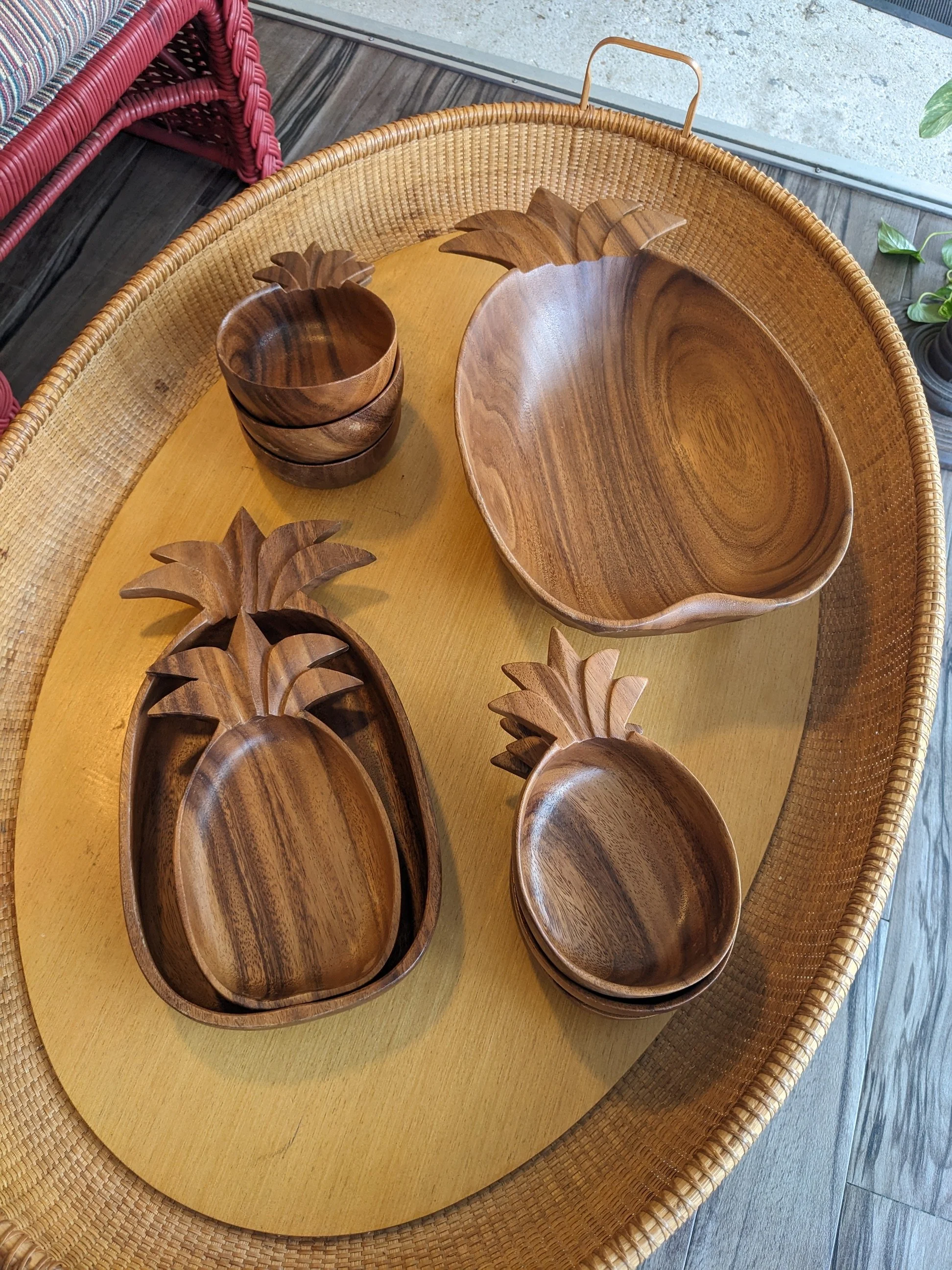 9Pc Vintage Monkeypod Pineapple Serving Set
