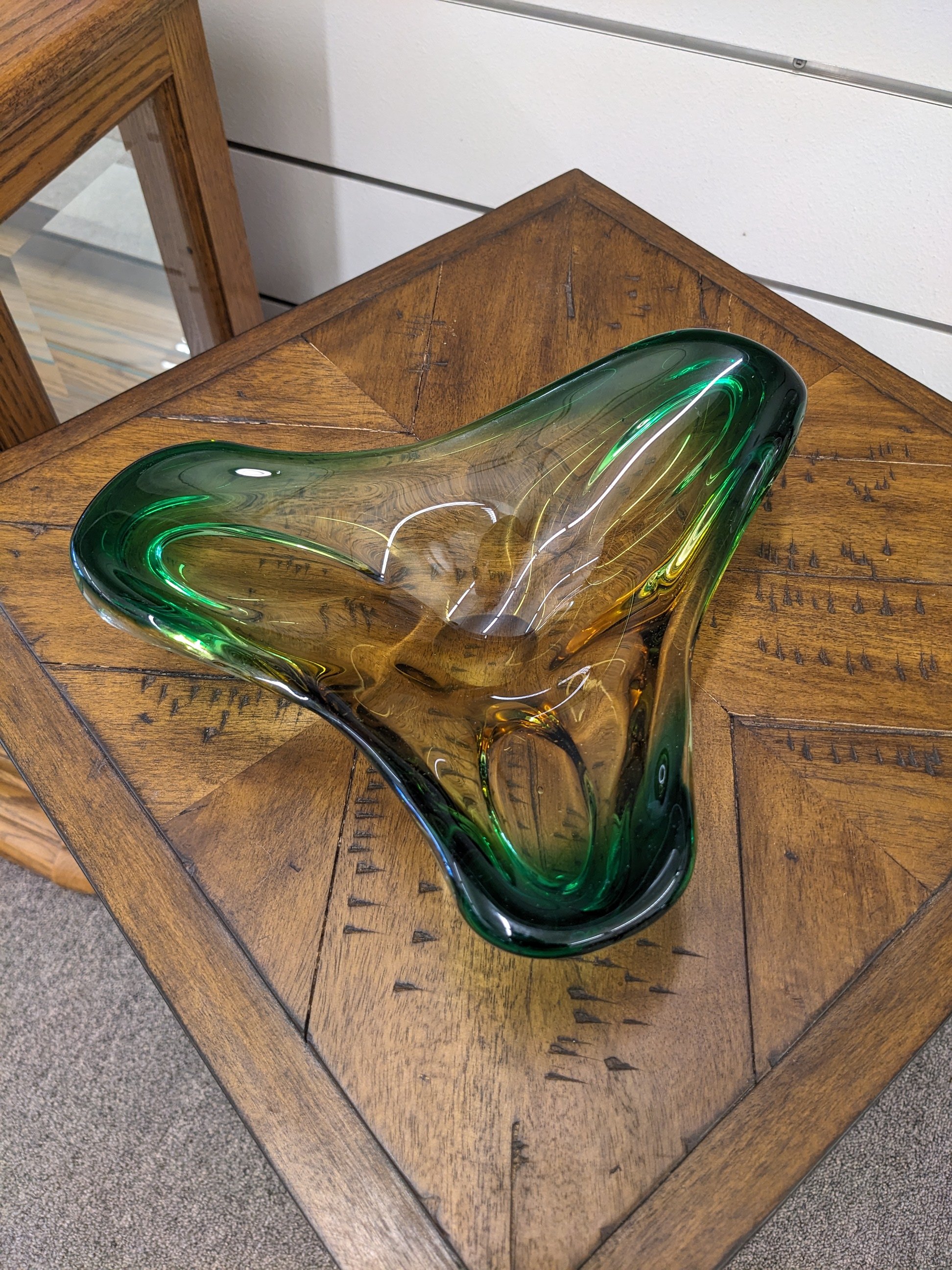 Art Glass Bowl/Ashtray
