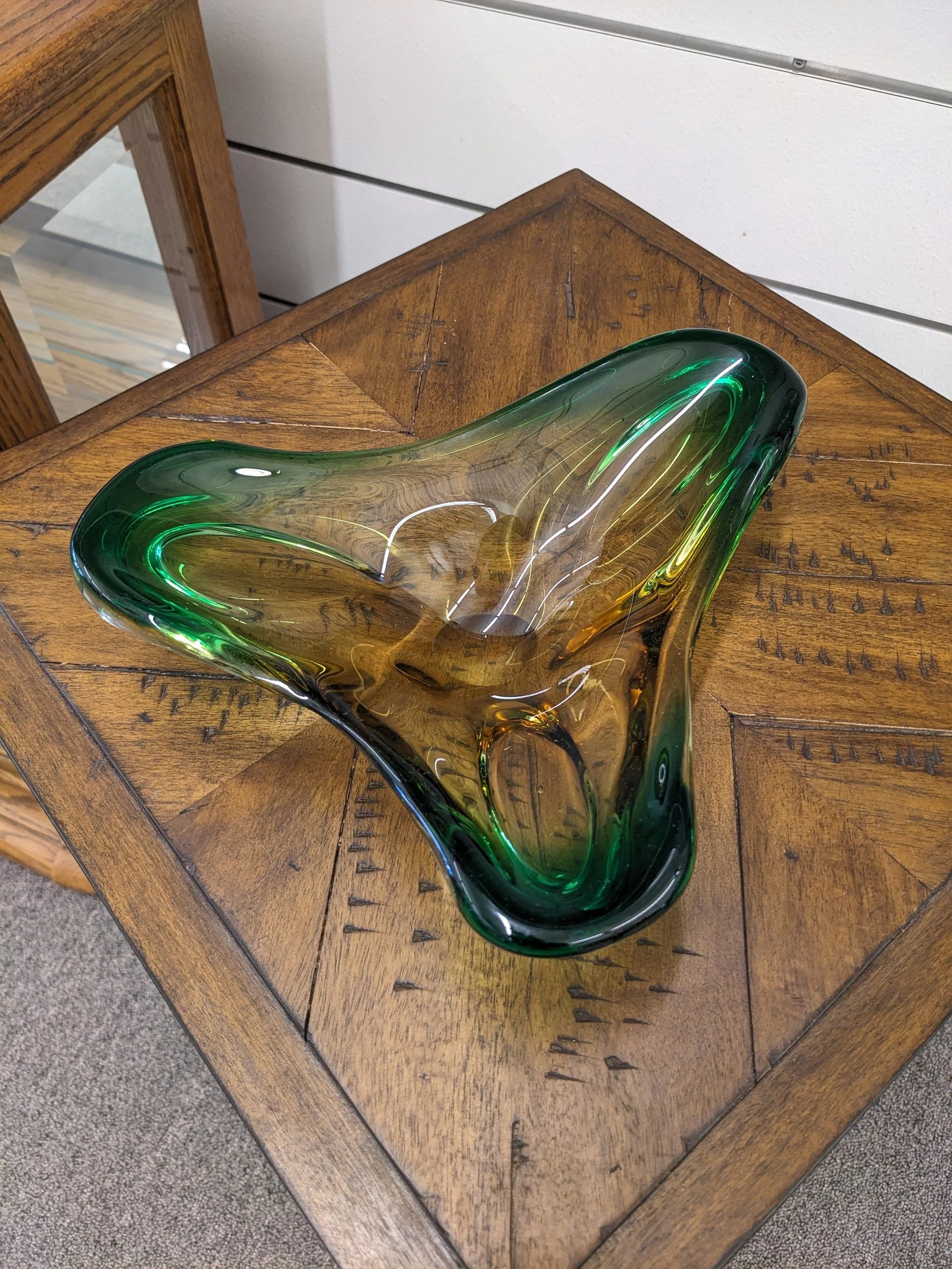 Art Glass Bowl/Ashtray