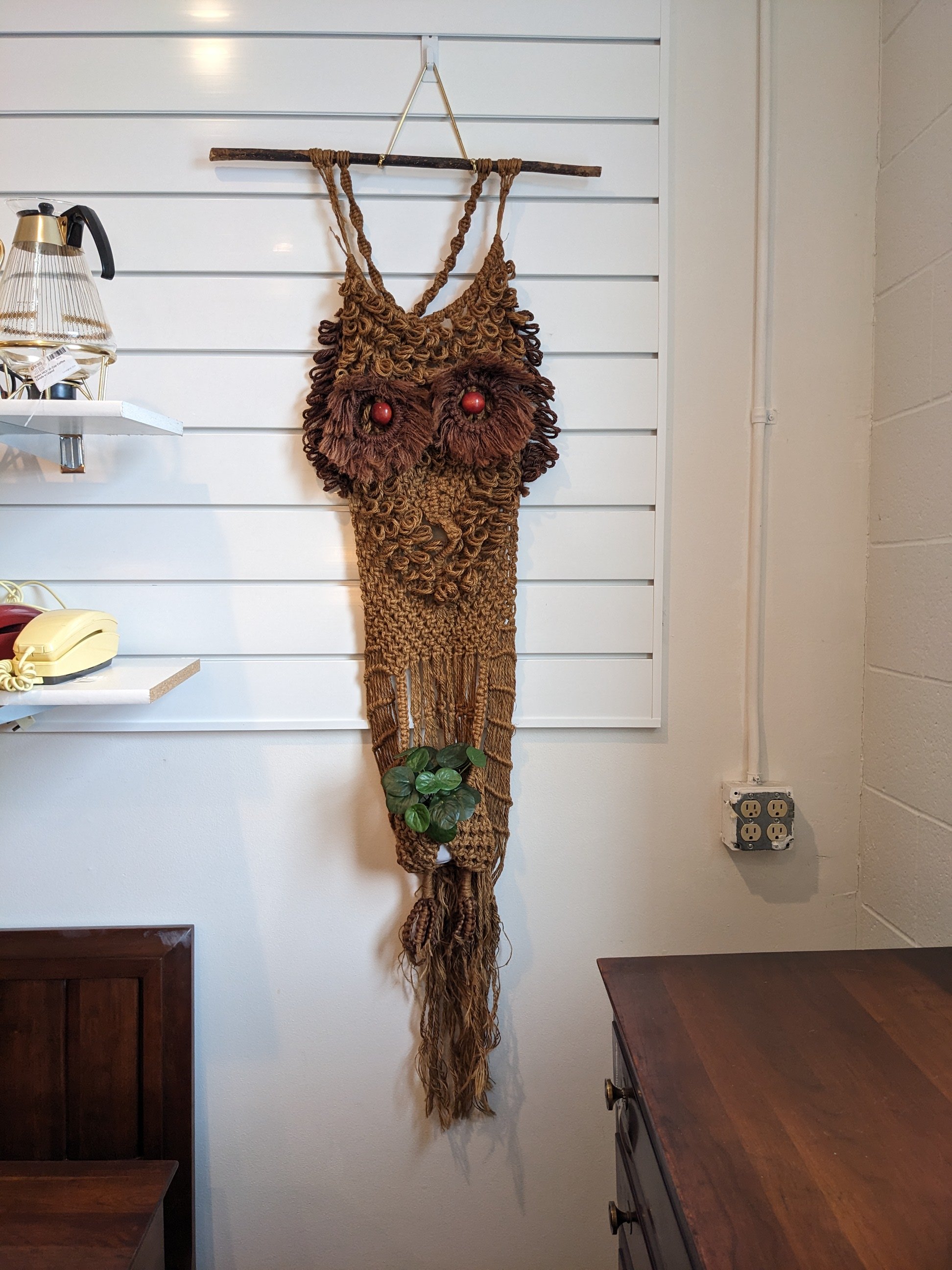 70's Macramé &amp; Jute Owl Hanging