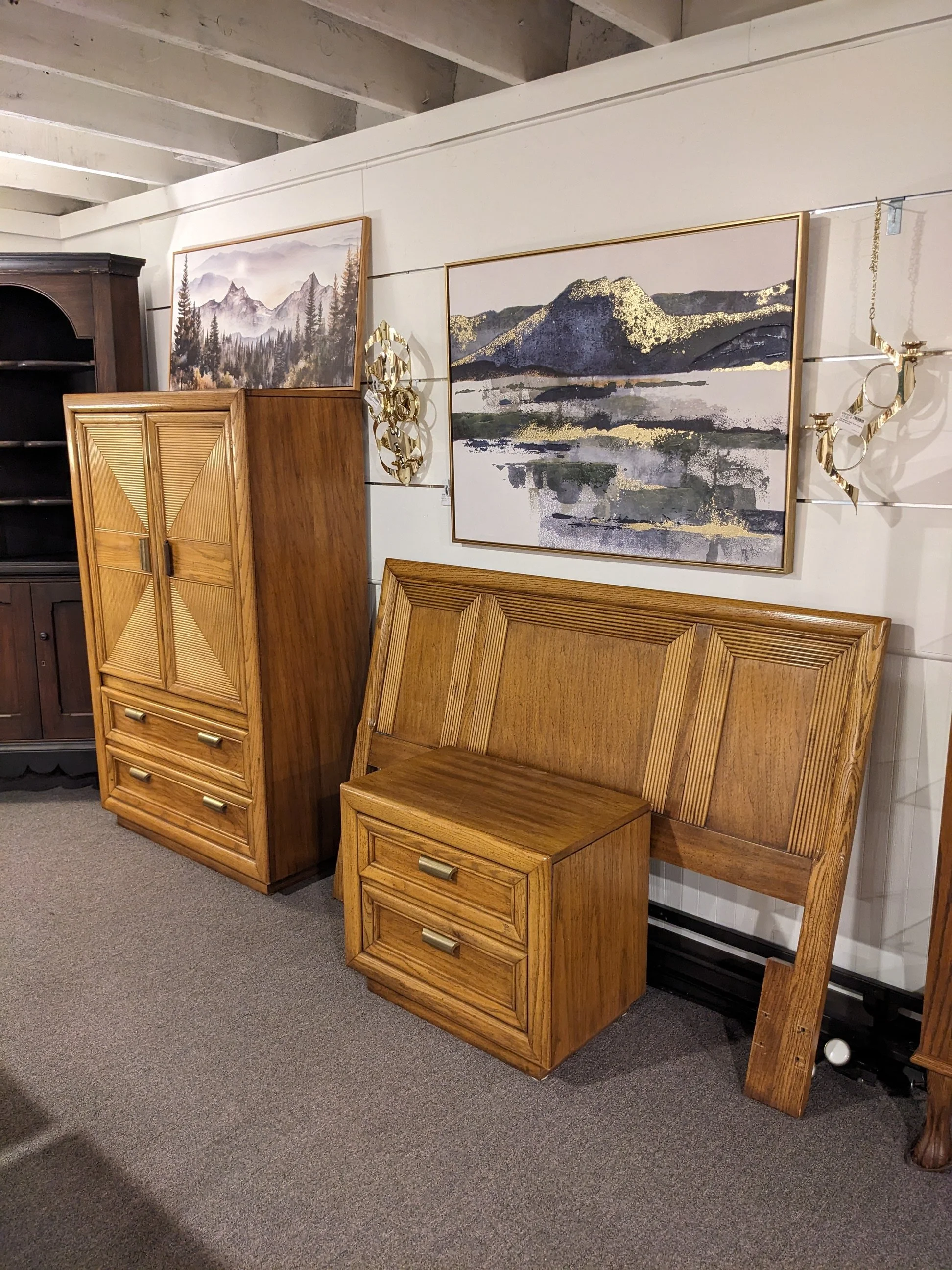 3Pc Vtg Reeded Oak Bedroom Set