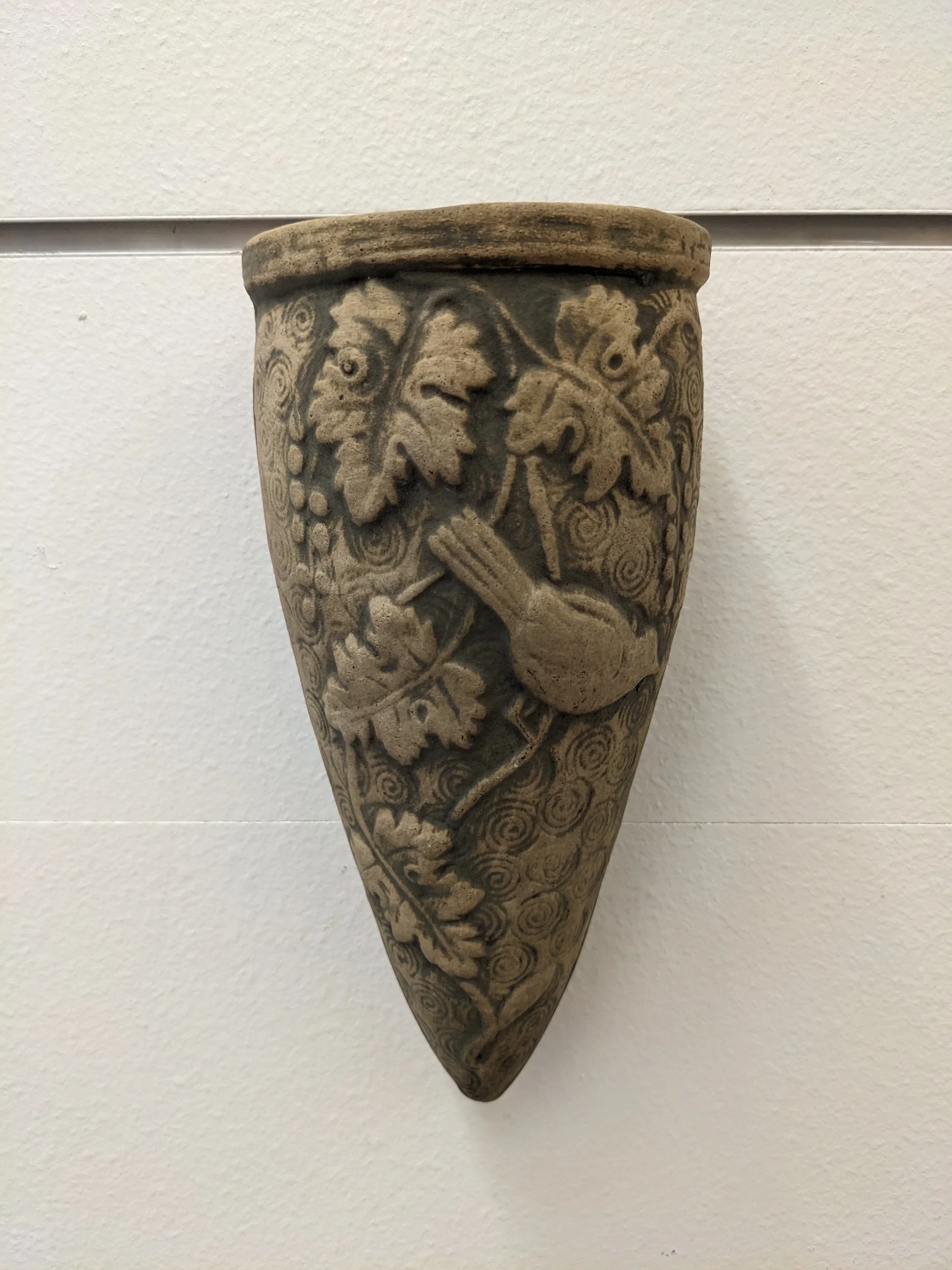 1920s Red Wing Bird Wall Pocket