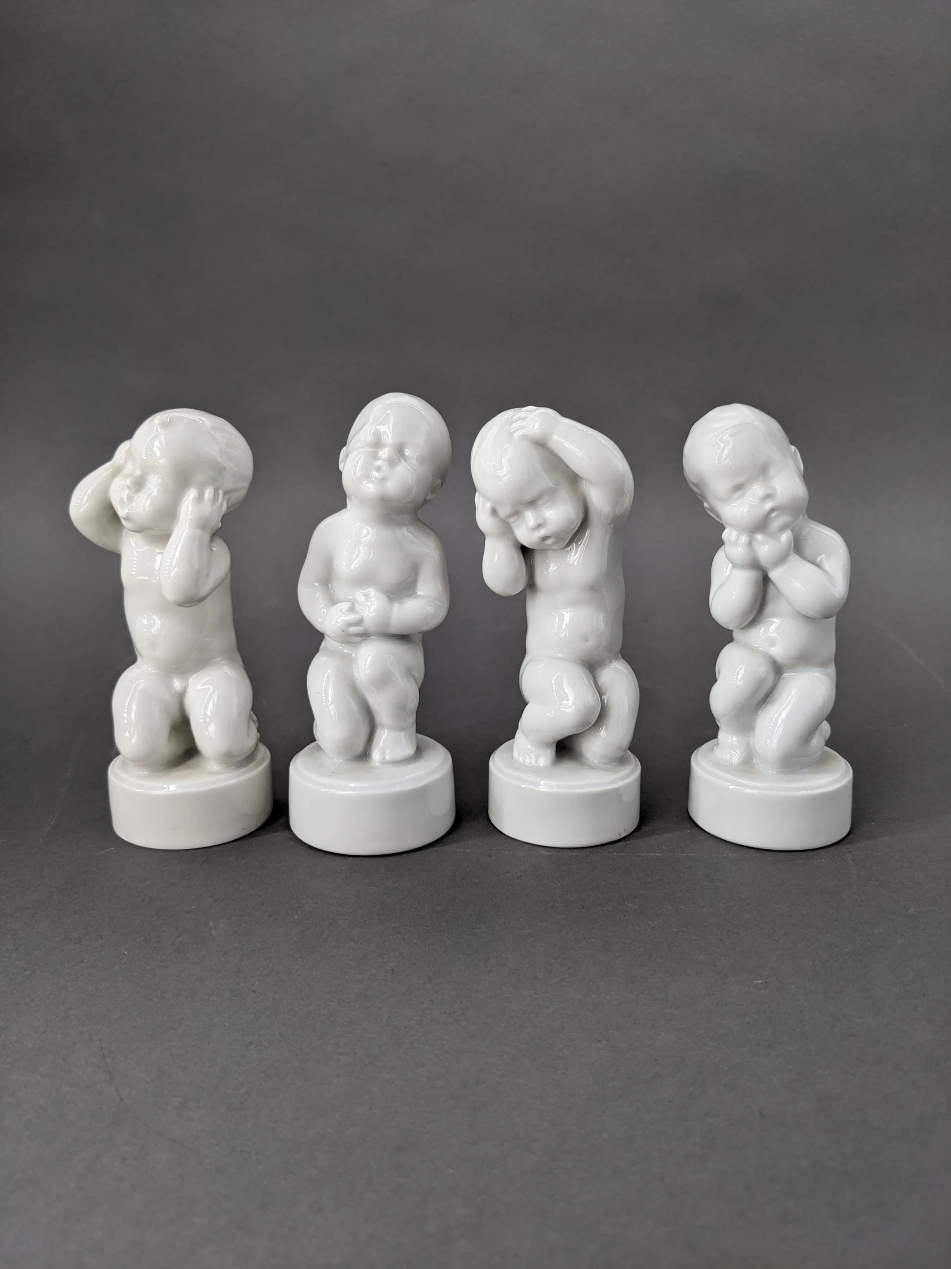 B &amp; G "Four Aches" Baby Figurines