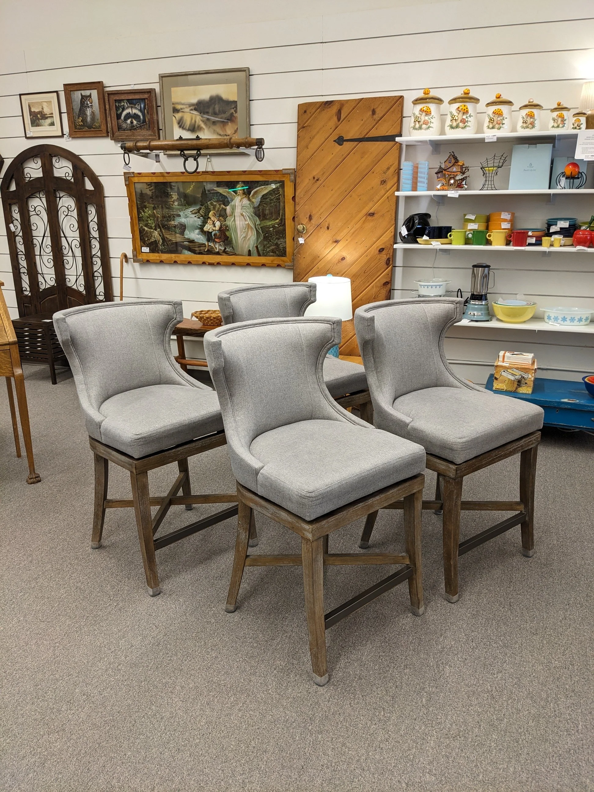 Set (4) Madison Park "Carson" Swivel Chairs