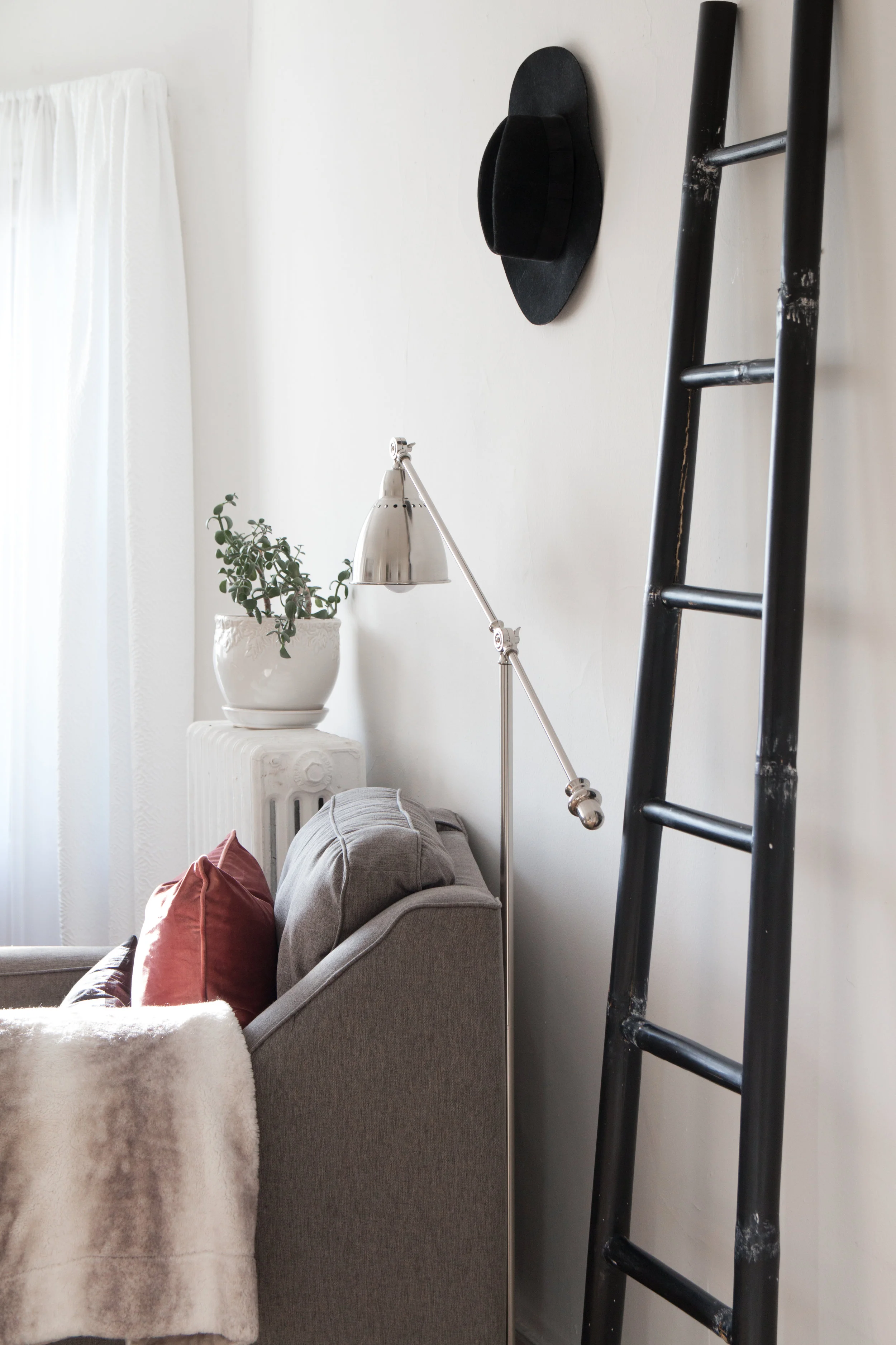falllivingrm-1.jpg