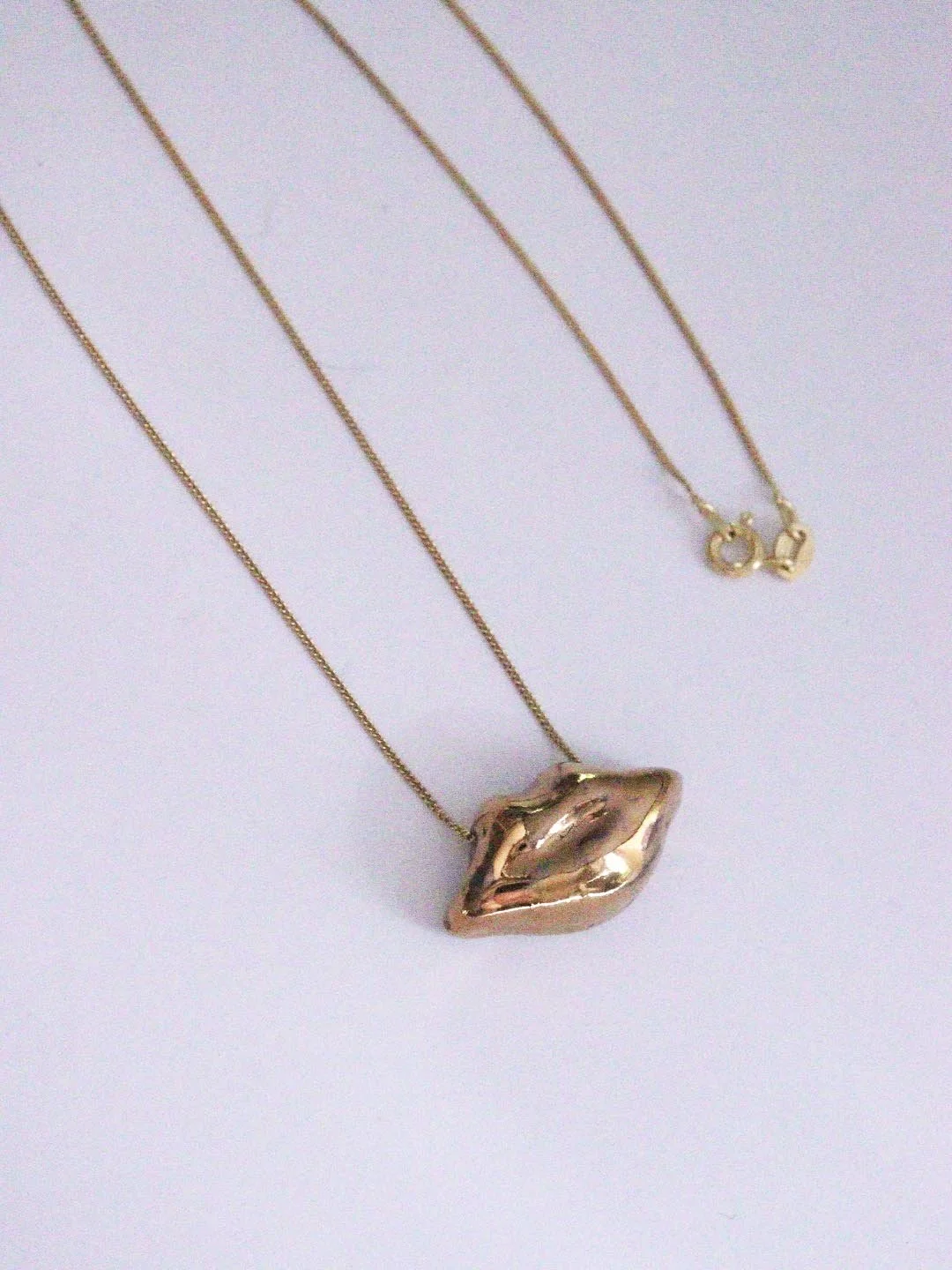 bocca_necklace_closeup.jpg