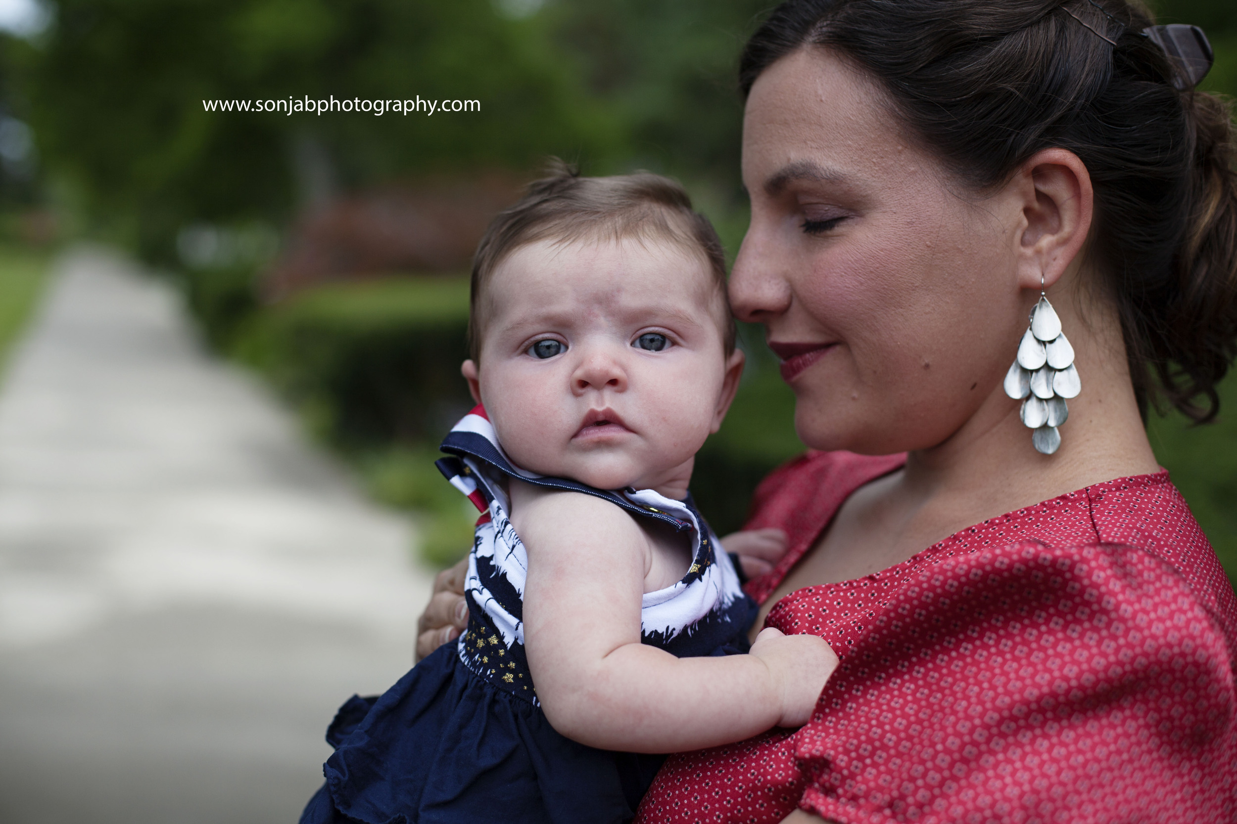 cincinnati mommy and baby photography.jpg