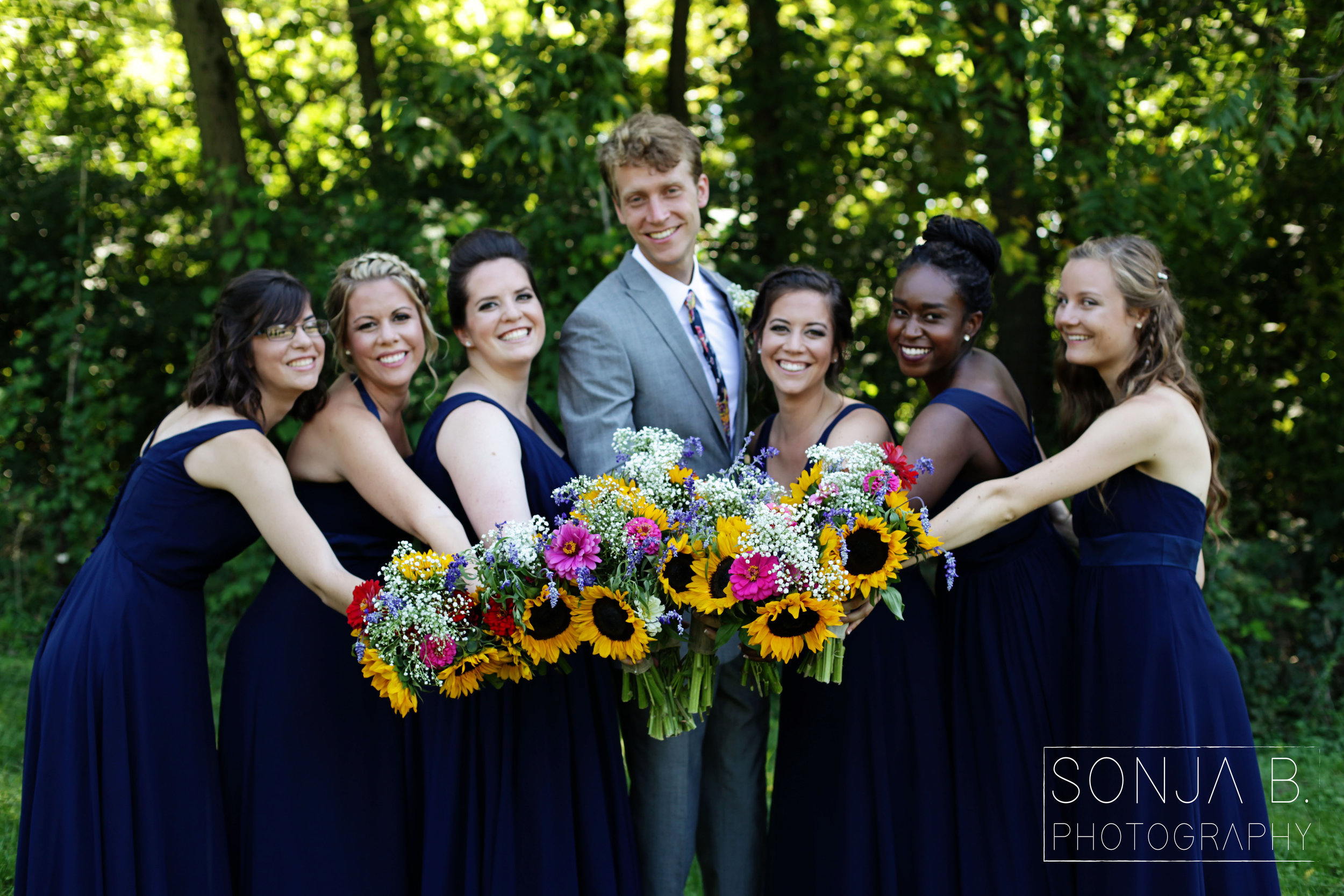 cincinnati wedding party.jpg