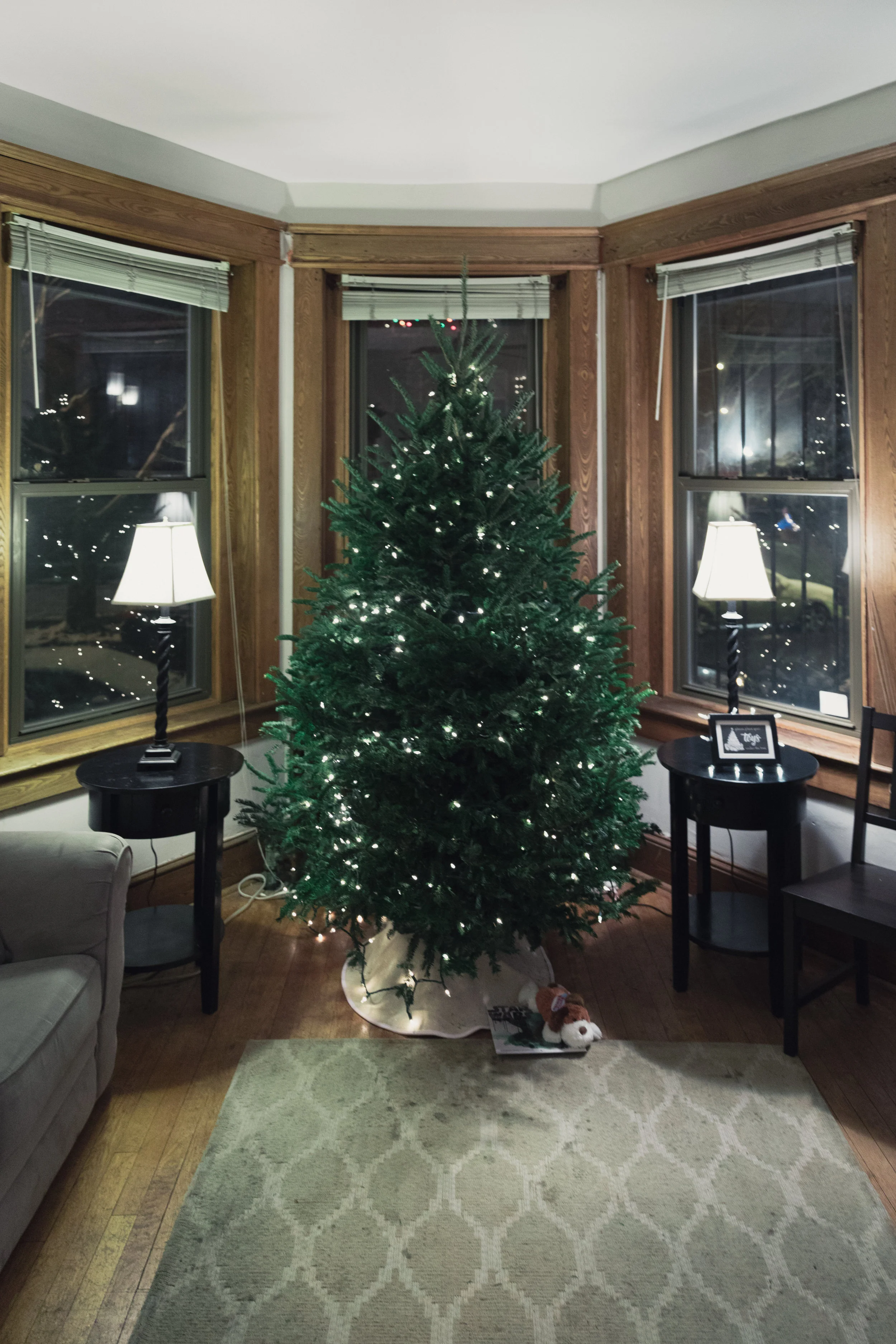 Classy Christmas Edits (7 of 167).jpg