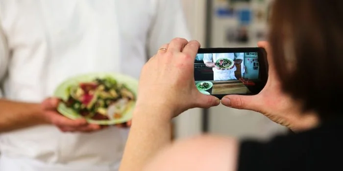 Using online communities to promote your business