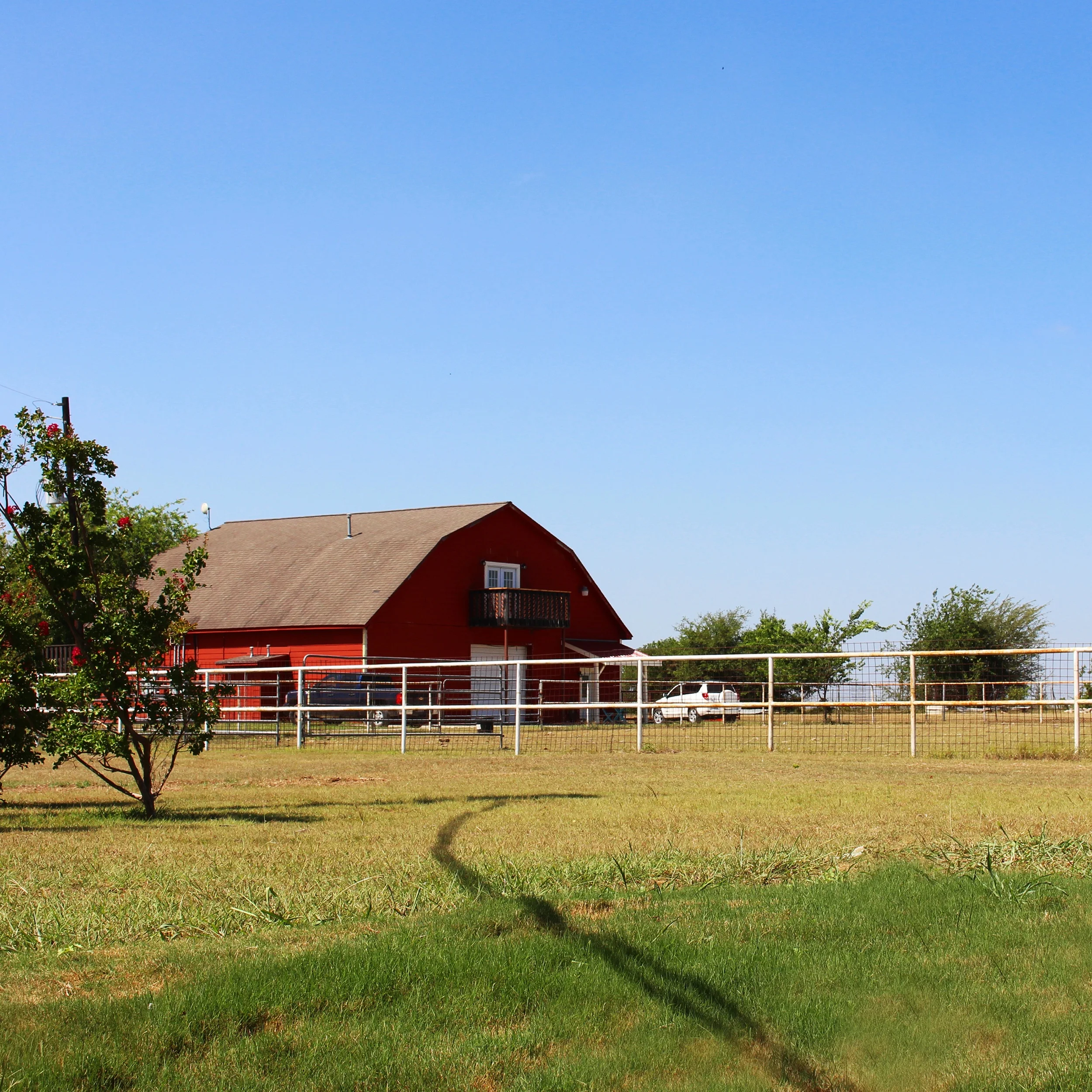 Apartment Rentals Red Barn Ranch