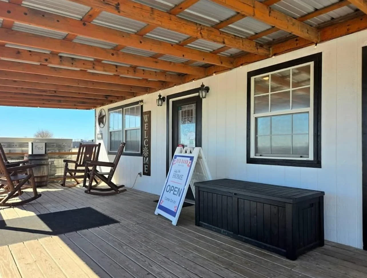 red-barn-ranch-rv-park-apartments-briggs-tx-welcome.jpg
