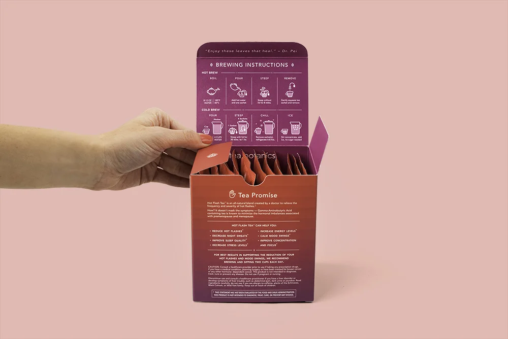 TeaBotanics_InsideBox+Hand S.jpg
