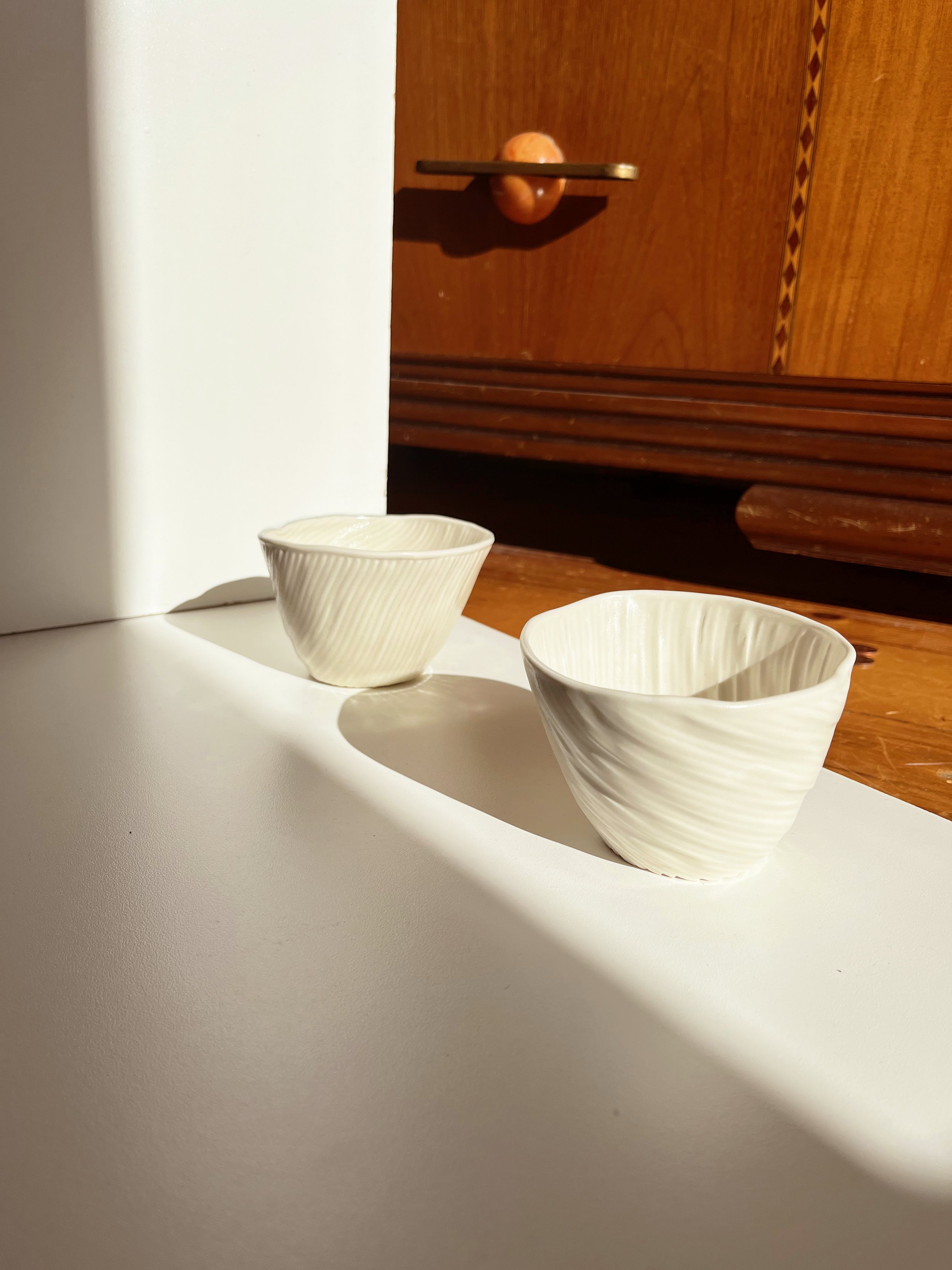 keapceramics-porcelain-cups-2.jpg