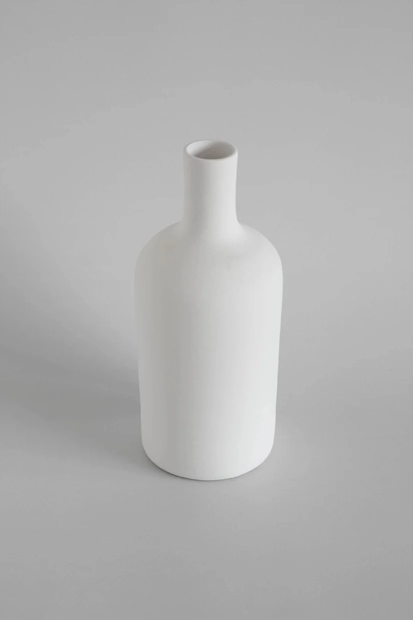 Blanc Collection 02 Vase - White Vase 2.jpeg