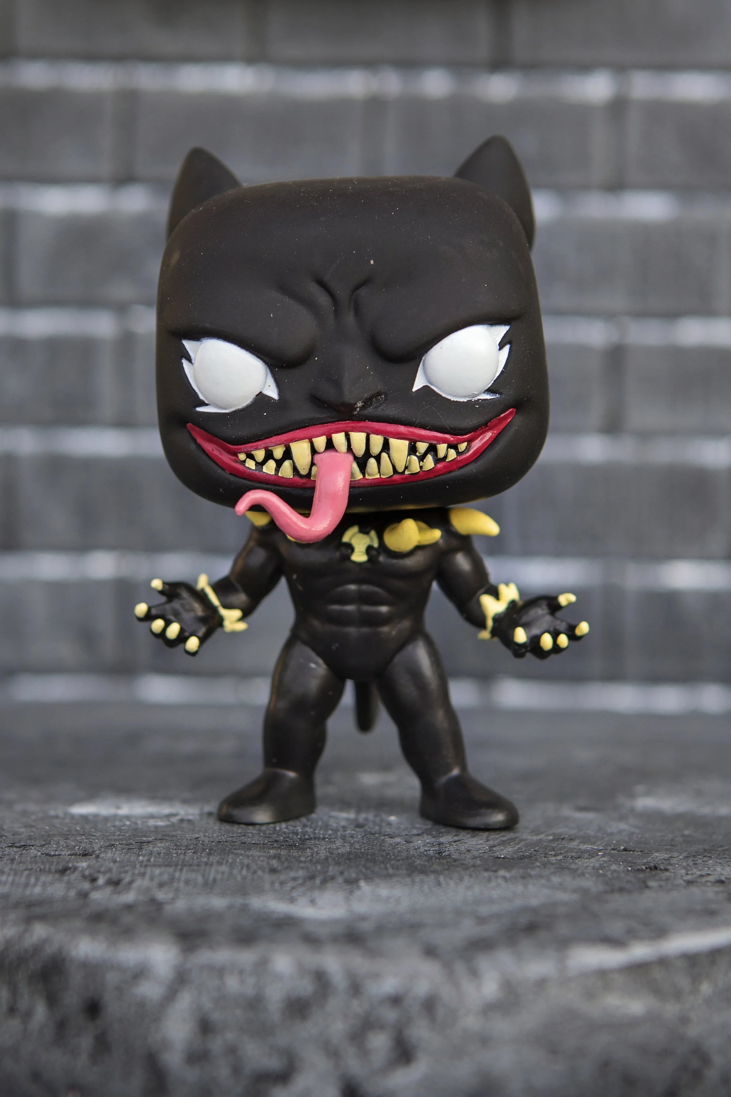 venomized batman funko pop