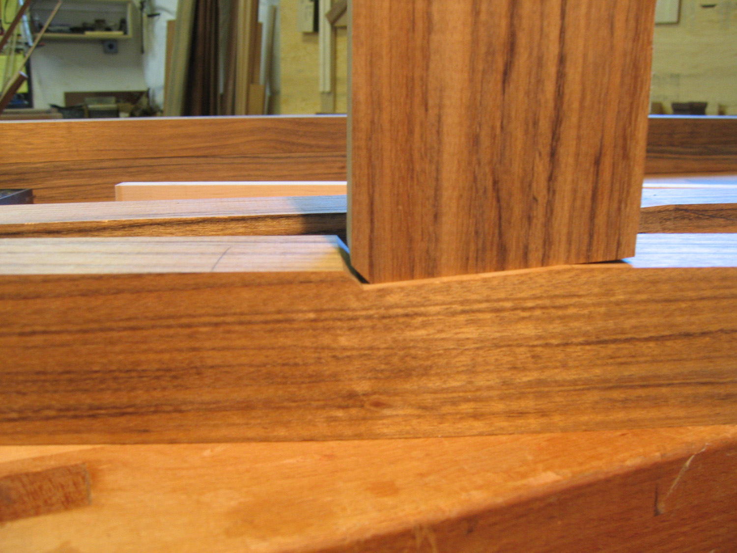 Bench-Process-Grain-Furniture-Studio-By-Jason-Hernandez-07.jpg