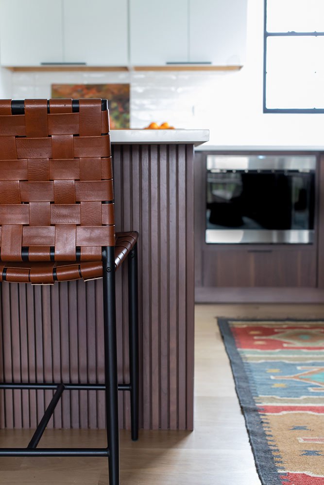 modern-kitchen-seating.jpg