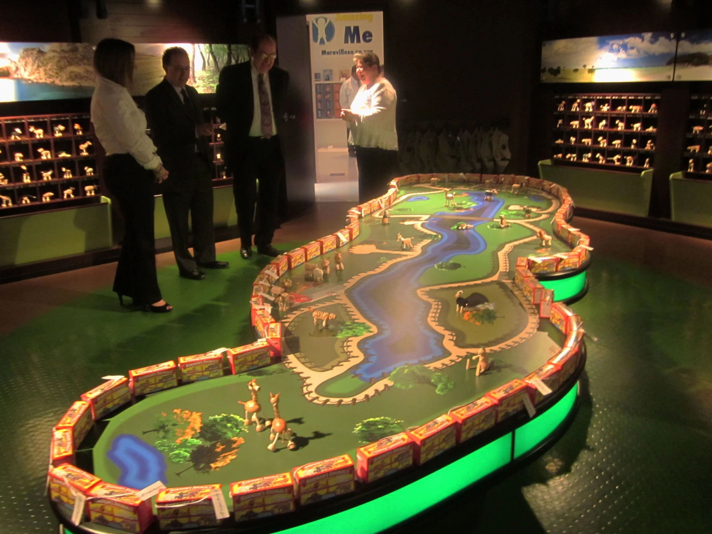 animal-zoo-table.jpg