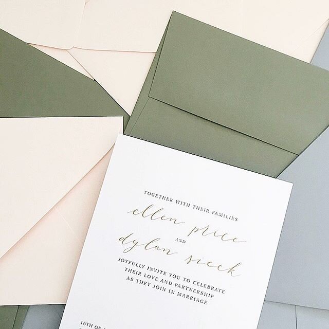 Three different envelope colours? Why not! 
This was definitely a favourite from last year ✨
