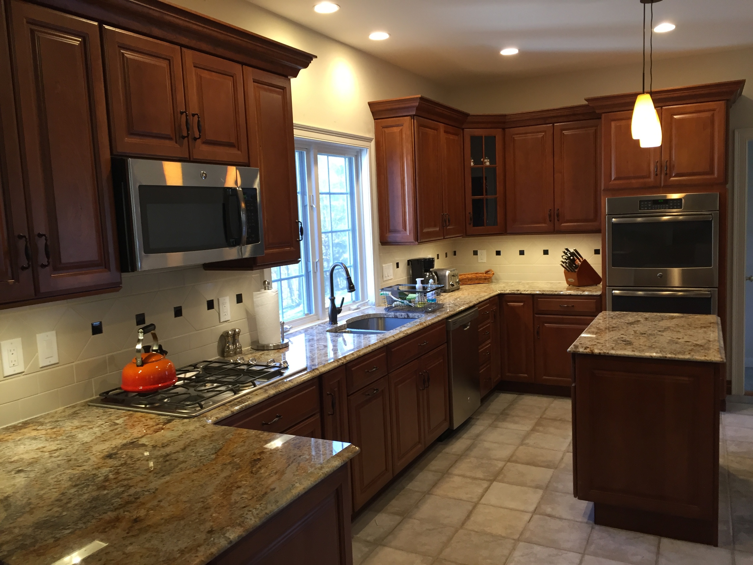 Home Remodeling, Additions, Kitchens, Basements, Bathrooms and Decks ...