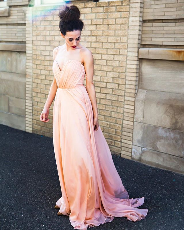 A pink wedding dress, yes!! @leannemarshallofficial