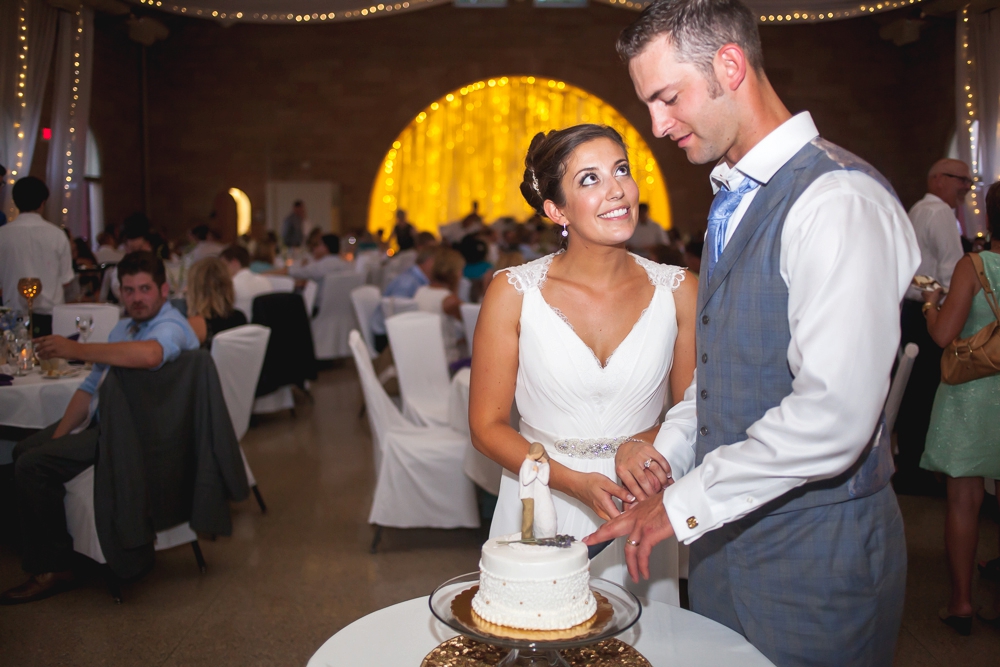 harriet-island-pavilion-wedding_0007.jpg