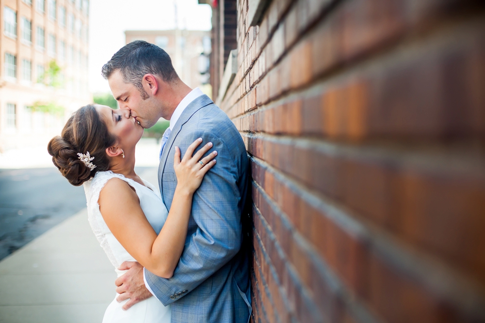 harriet-island-pavilion-wedding_0022.jpg