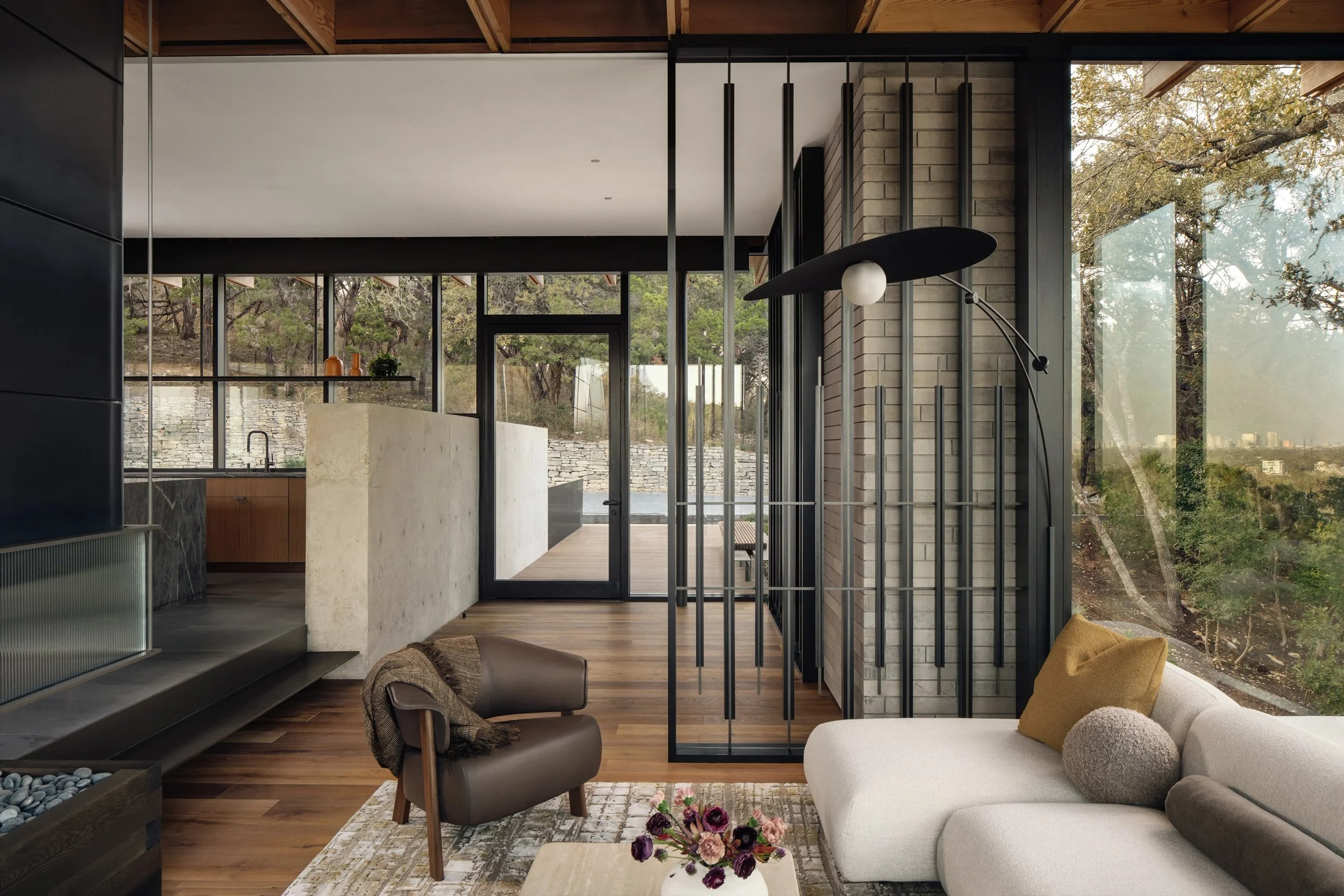 austin+interior+luxury+designer_AllisonBurkeInteriorDesign_A+Parallel+Architecture_Arrowhead+Construction (4).jpg
