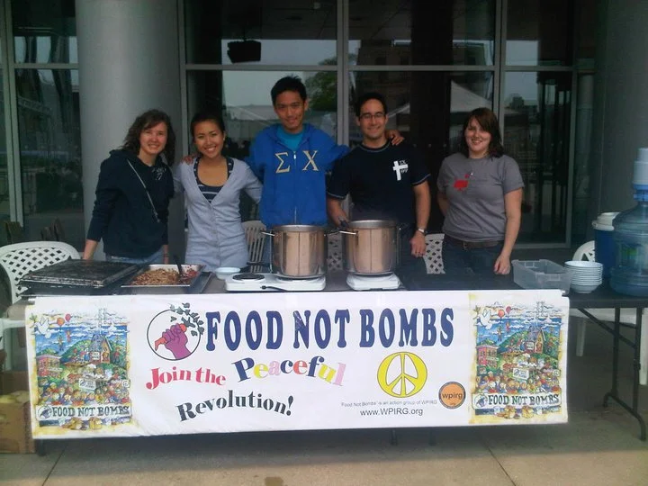 foodnotbombs.jpg