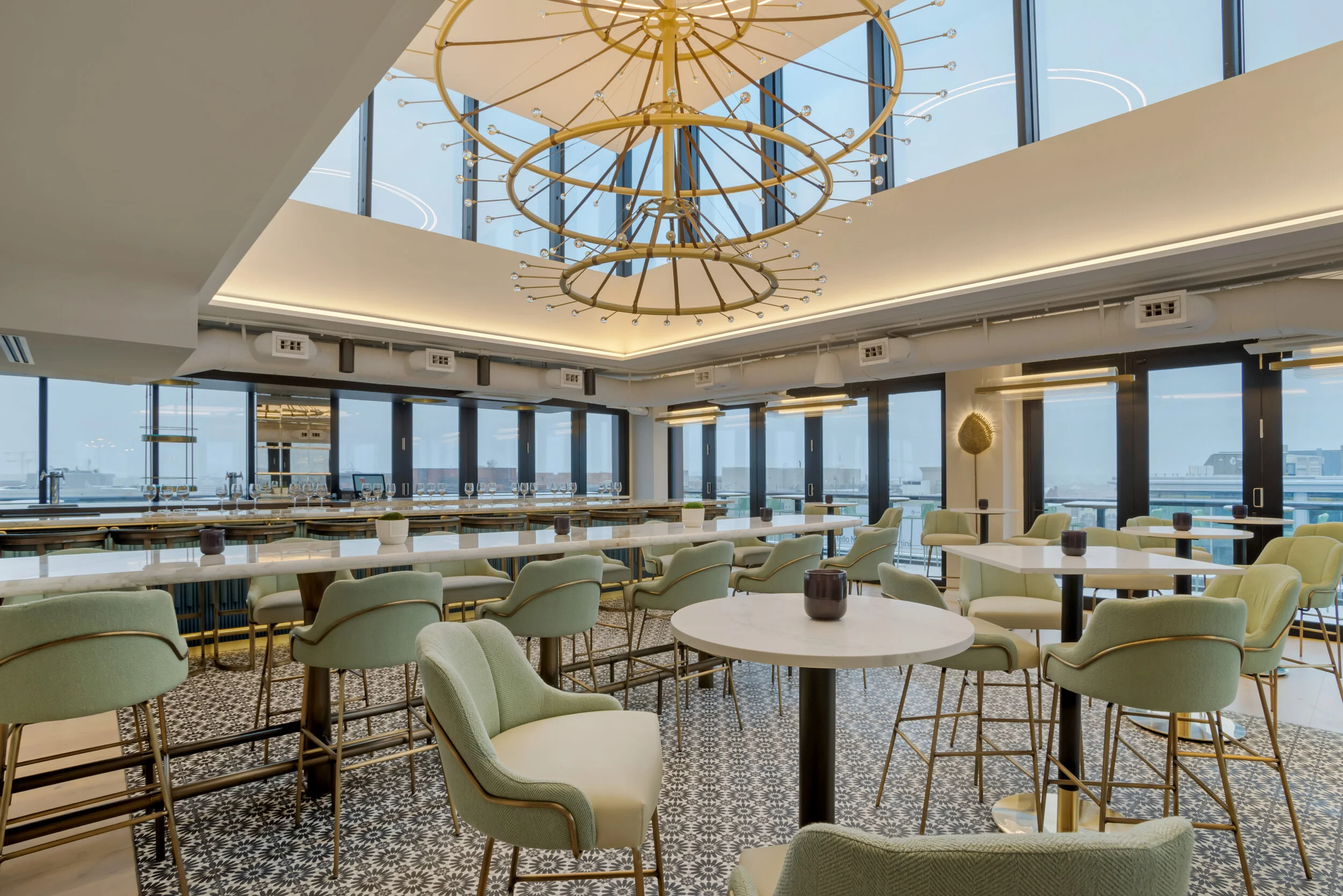 Estrella Lounge — Grizform Design Architects