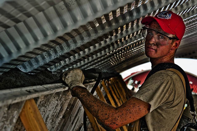 Oil covered young worker - P 640.jpg