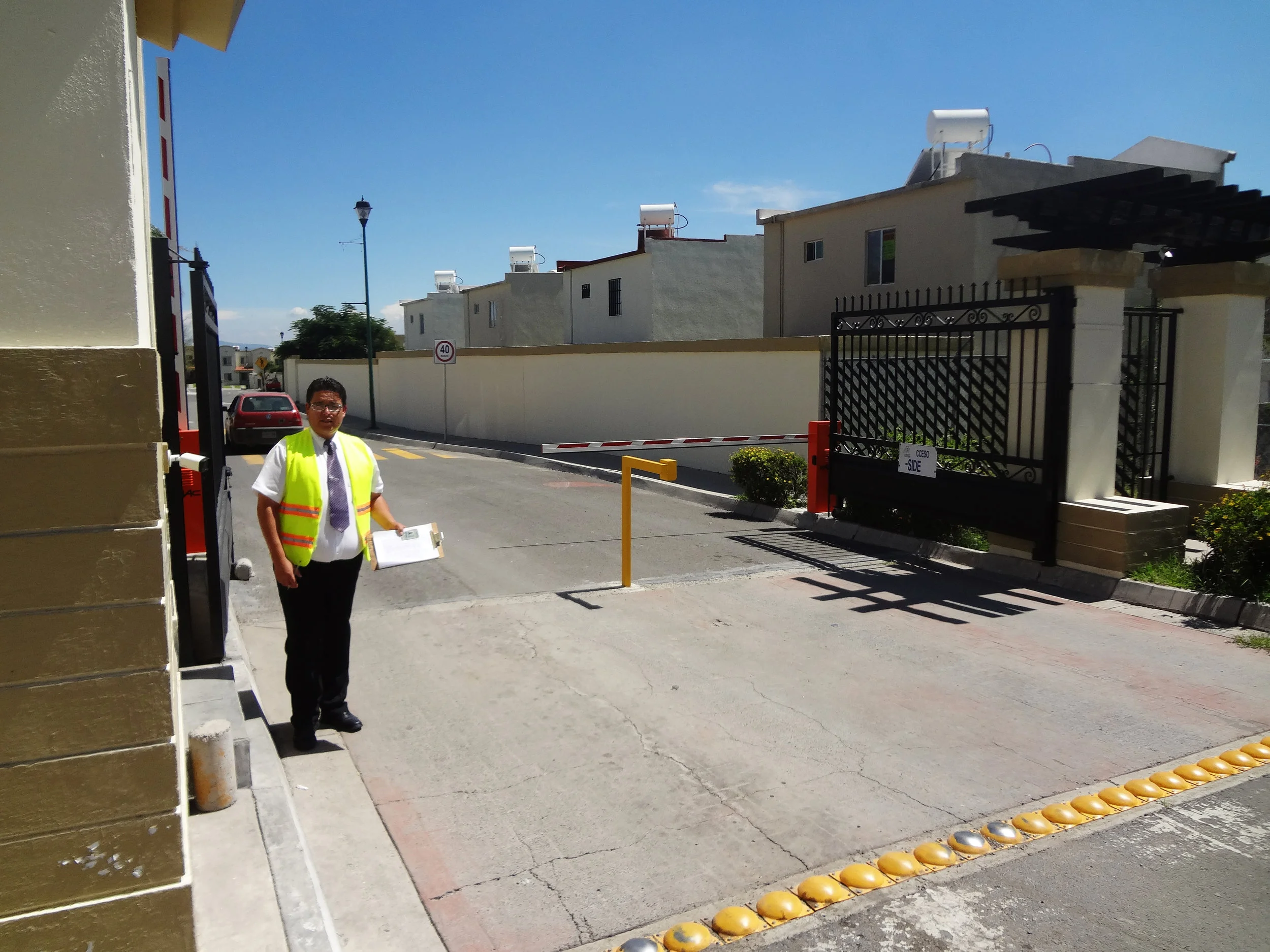 Guardia_Seguridad.jpg