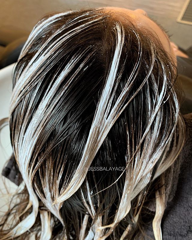 My 11am this morning had to reschedule last minute! 
If you want to snag that appointment spot message before 10am! 
Xo Jess!
#edmonds #edmondshair #edmondshairstylist #edmondshairsalon #edmondsbalayage #seattlebalayage #lynnwoodbalayage #millcreekba