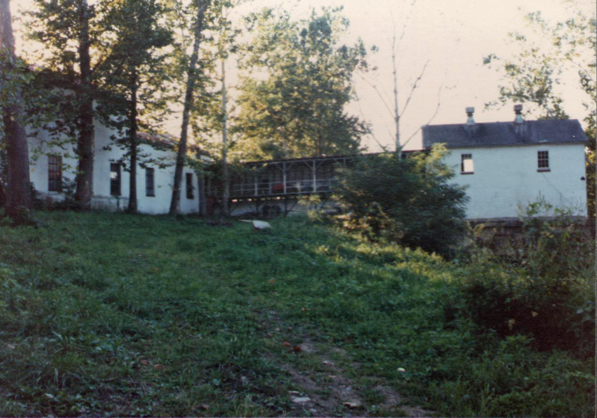 Britt Gilbert Dam Repair 1986 dd.JPG