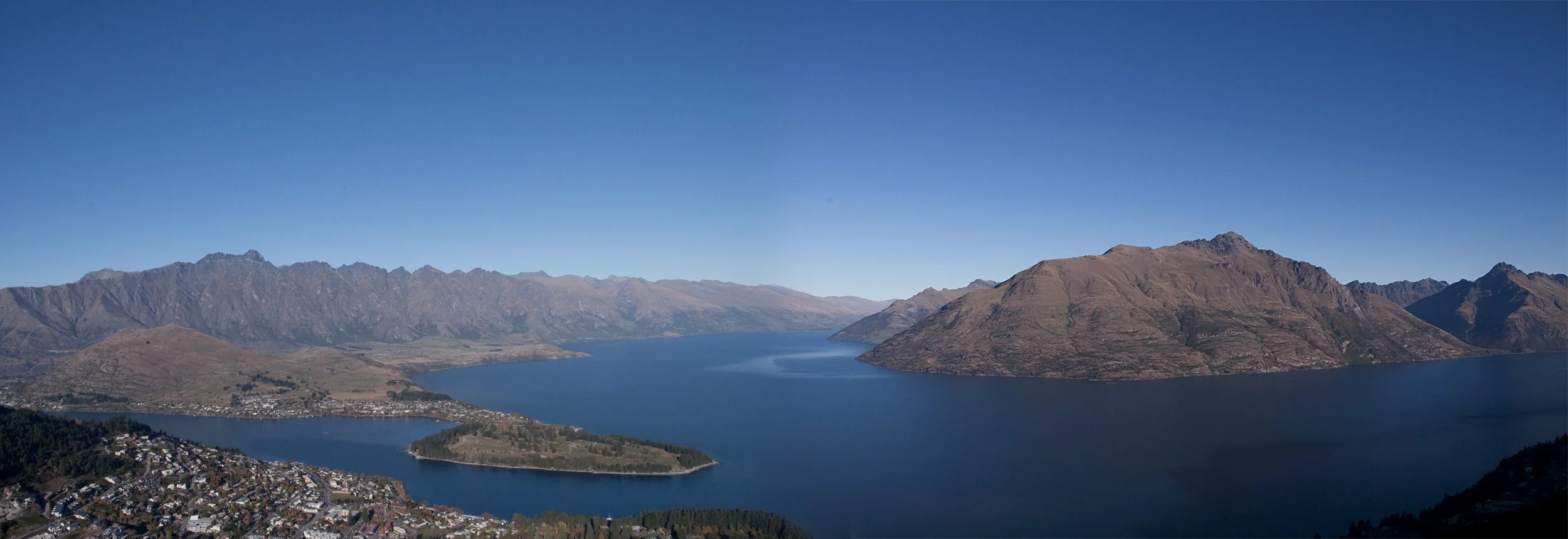 view_from_Gondola_deck_20110430_Queenstown_NZ_1.jpg