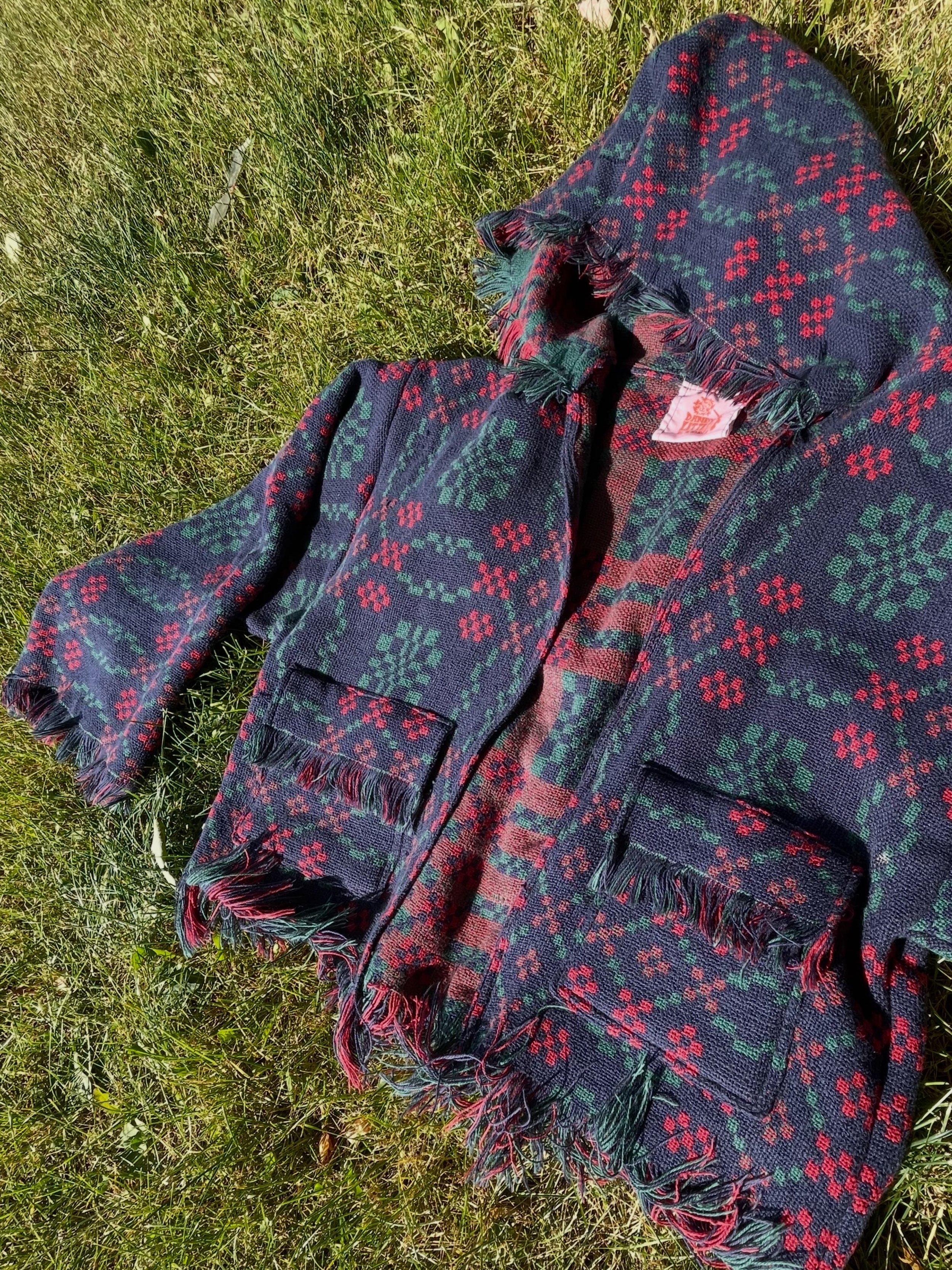 Woven Cotten Throw turned Chic Fringed Jacket